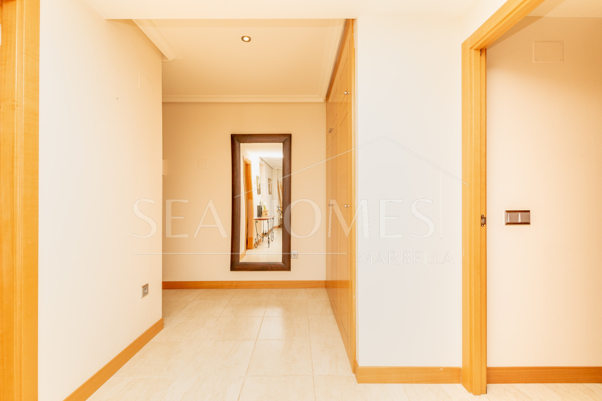 Apartment, terrace, swimming pool, golf, 2 bedrooms, Estepona, La Resina, Selwo.