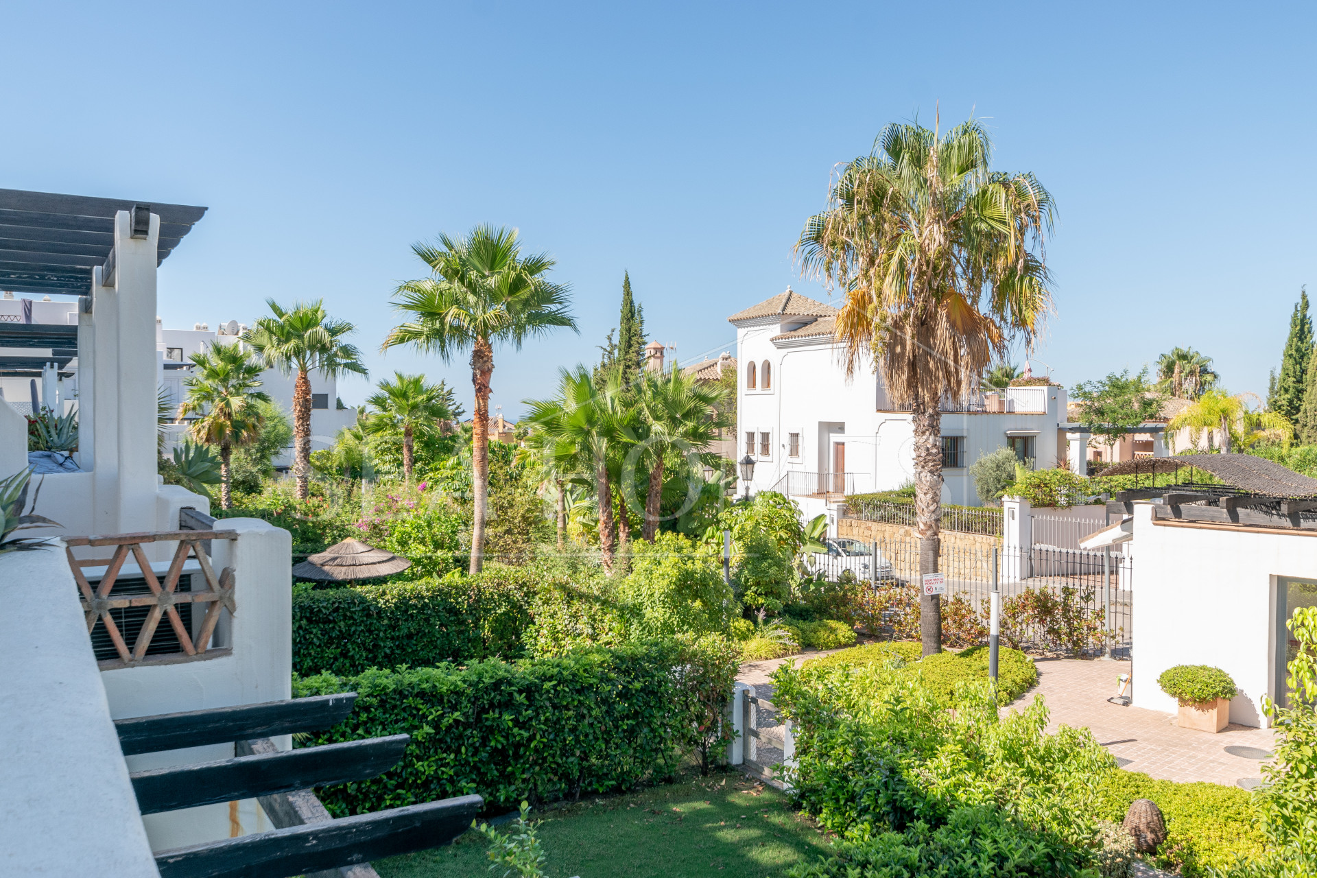 Apartment, terrace, swimming pool, golf, 2 bedrooms, Estepona, La Resina, Selwo.