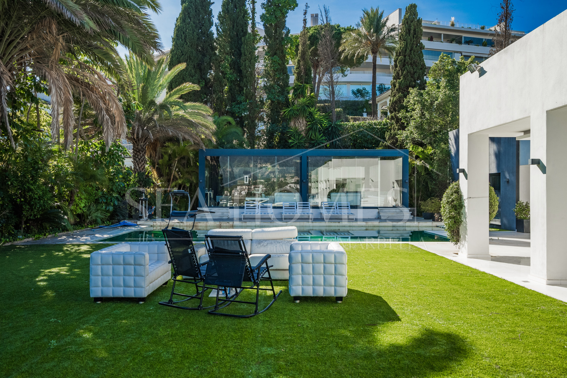 Magnificent 9 bedroom villa in Nueva Andalucia, Marbella
