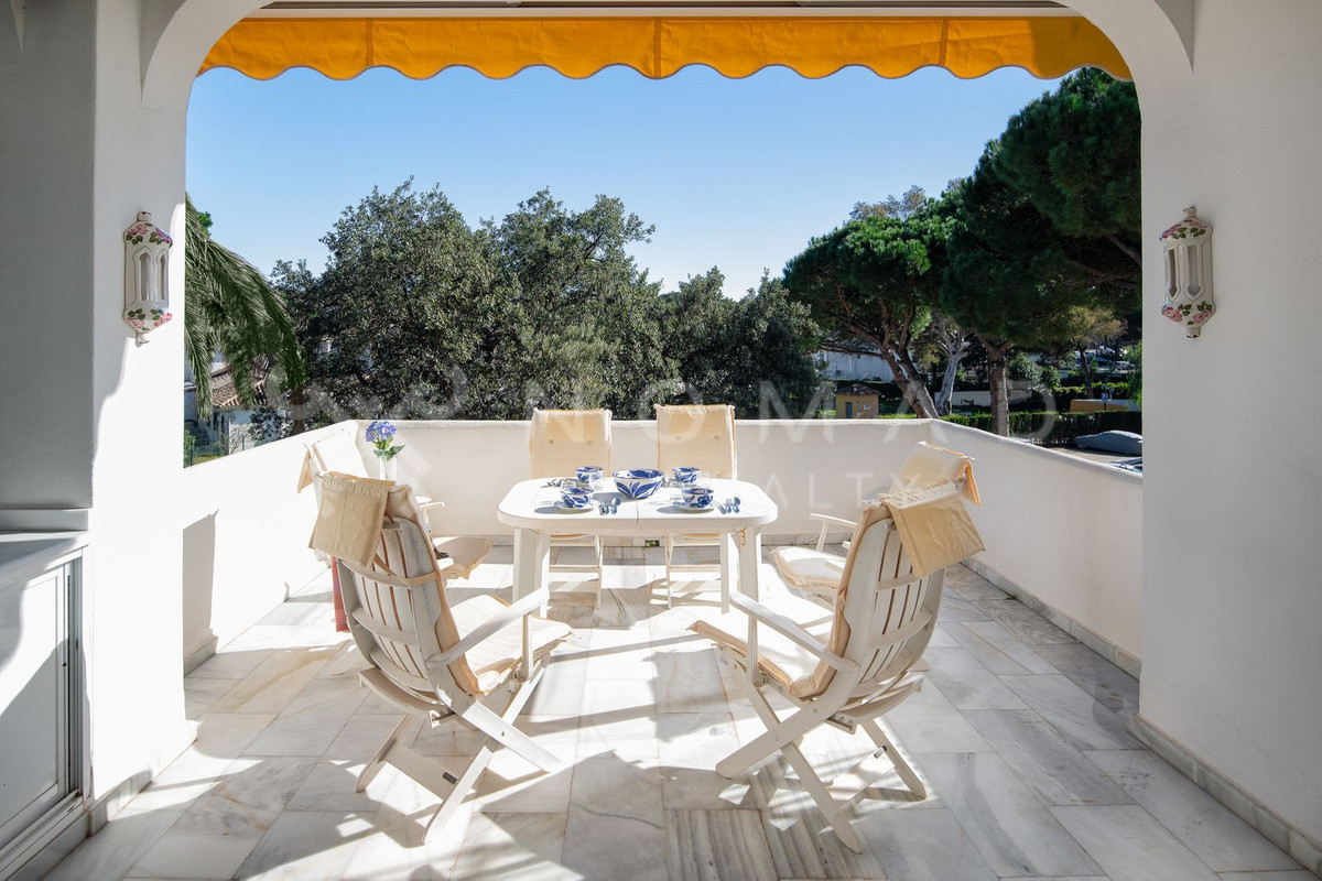 type-not-available(ground-floor-apartment) en marbella-east · elviria 350000€