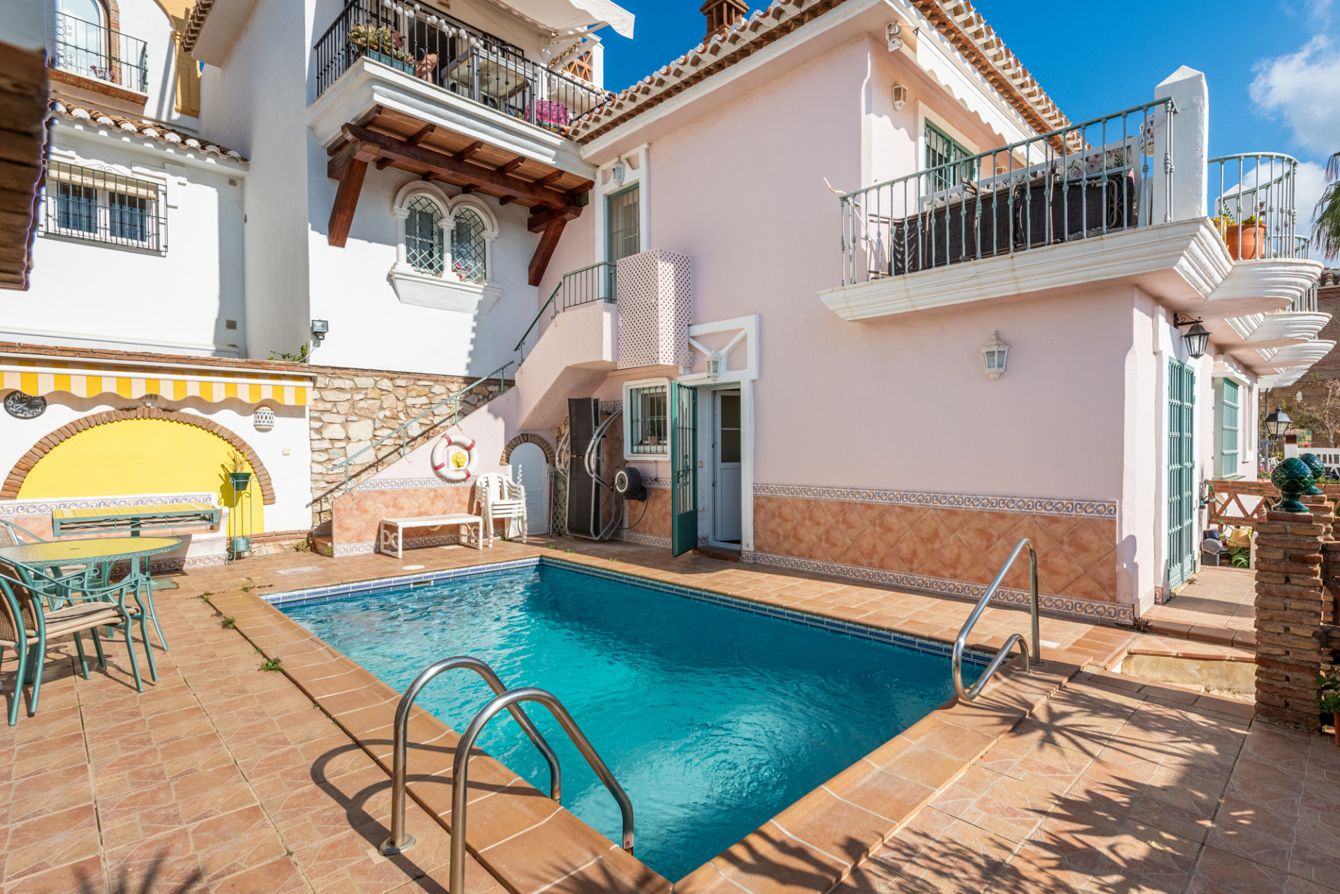 Encantadora casa adosada en venta con piscina privada en Puebla Aida, Mijas Golf