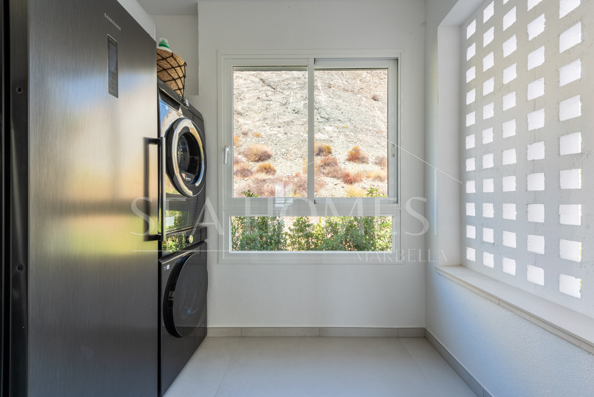 Exclusive Apartment in La Quinta-  Top-Class Style, Views & Comfort!