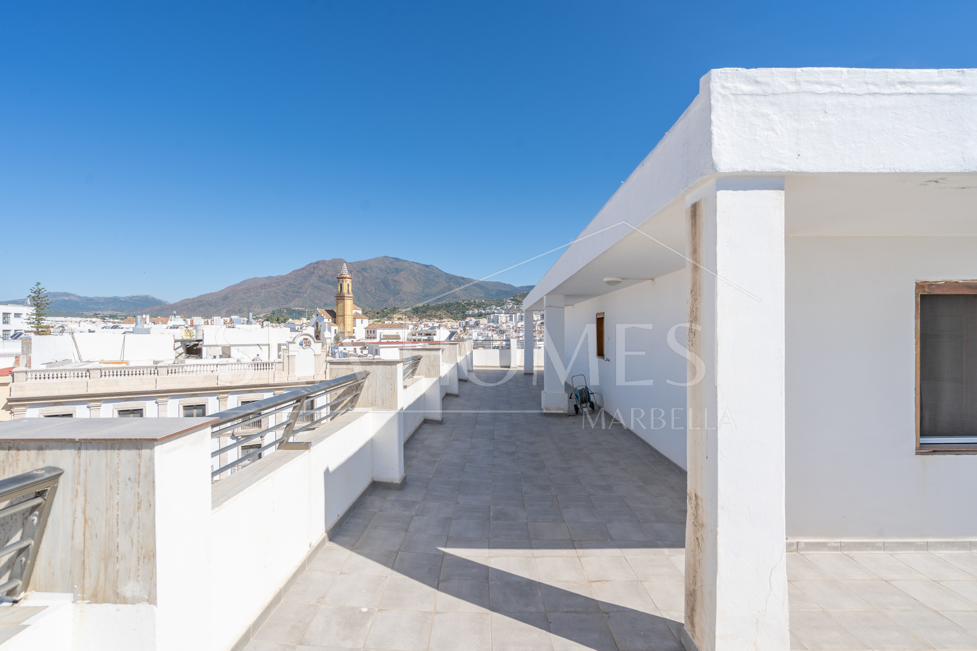 Estepona, penthouse, first line, beachfront, sea views, 4 bedroom, luxury