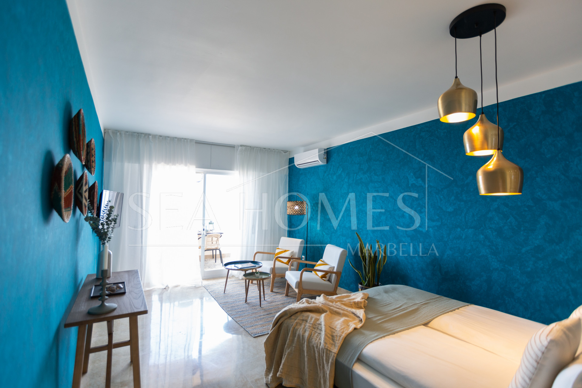 Stunning Renovated Beachfront Studio in Estepona