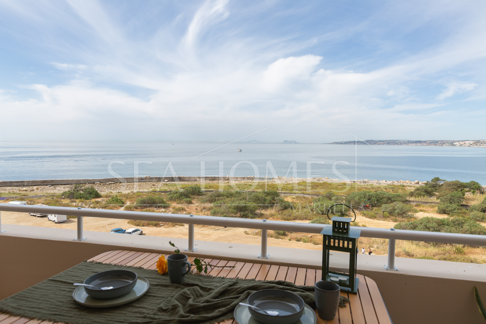 Stunning Renovated Beachfront Studio in Estepona