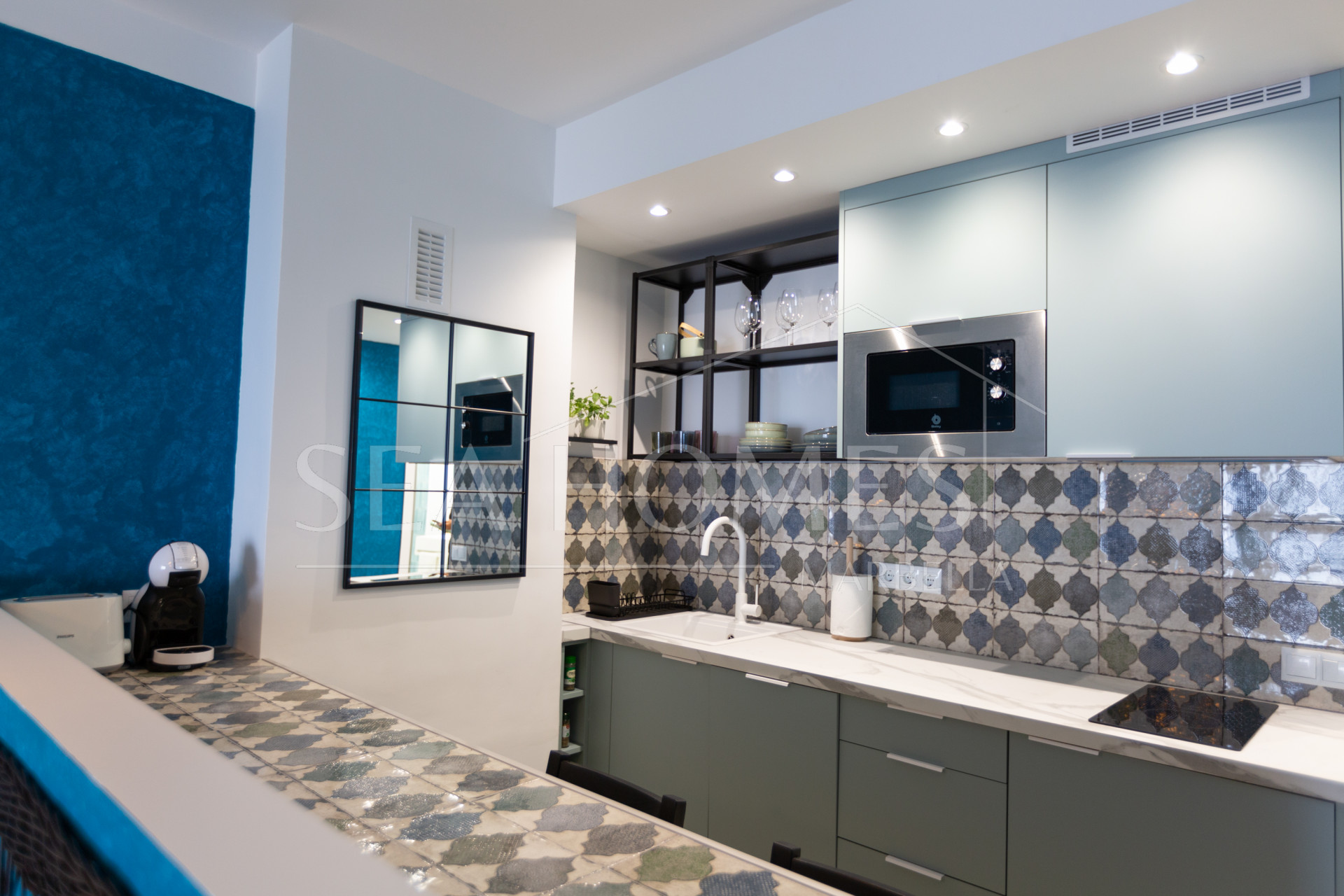 Stunning Renovated Beachfront Studio in Estepona