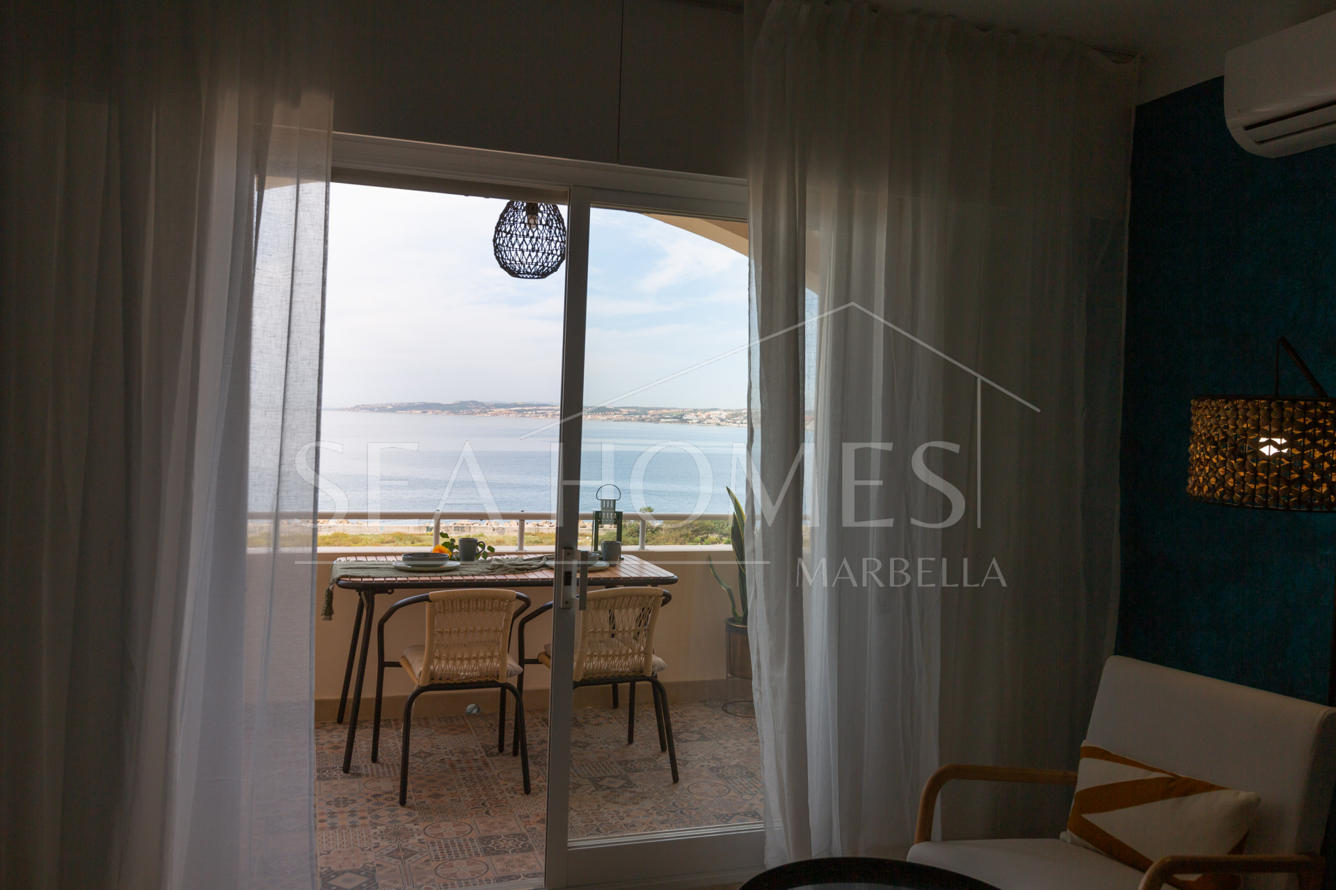 Stunning Renovated Beachfront Studio in Estepona