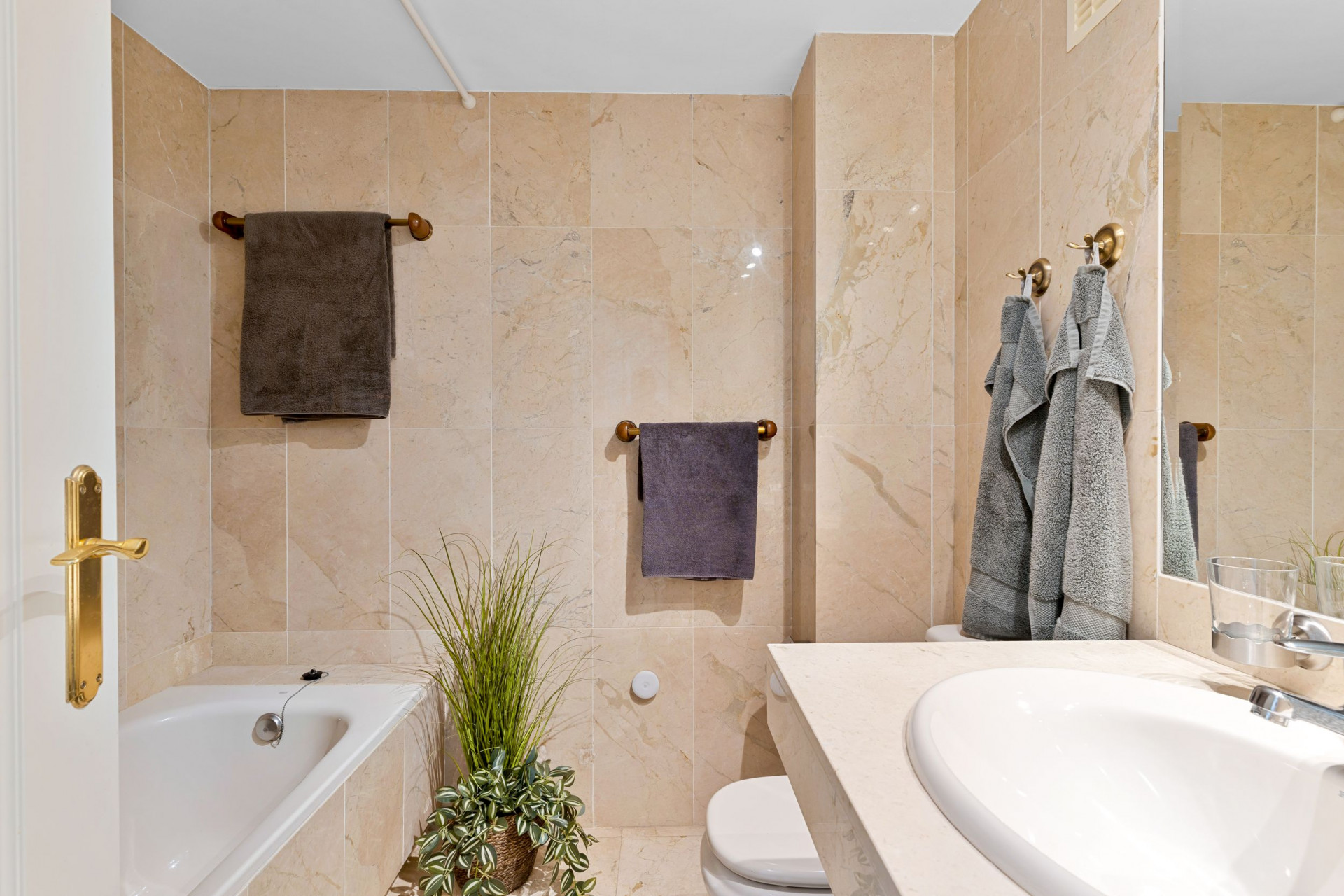 Image {index}: apartment For sale, Nueva Andalucía, €499,000 [HFMs658259]