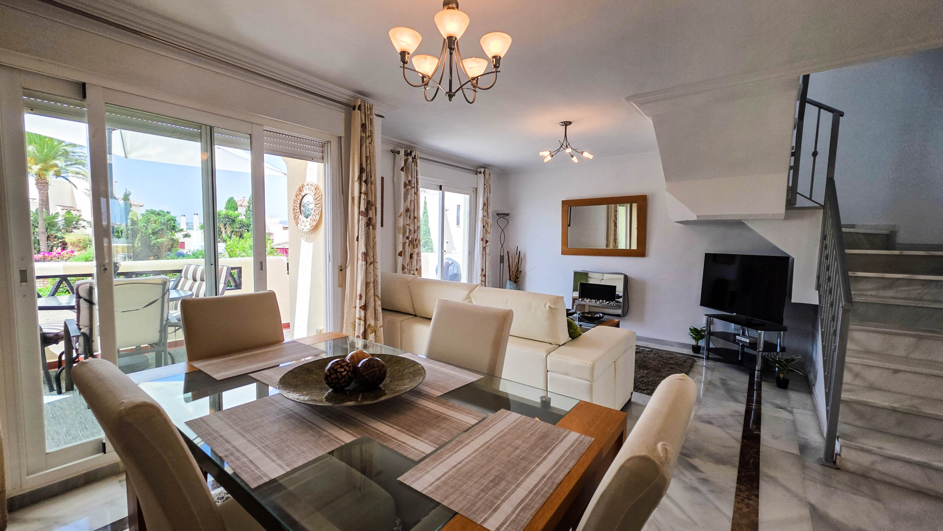 Duplex Penthouse with Panoramic Sea Views in Estrella de la Bahía, Casares — photo 9