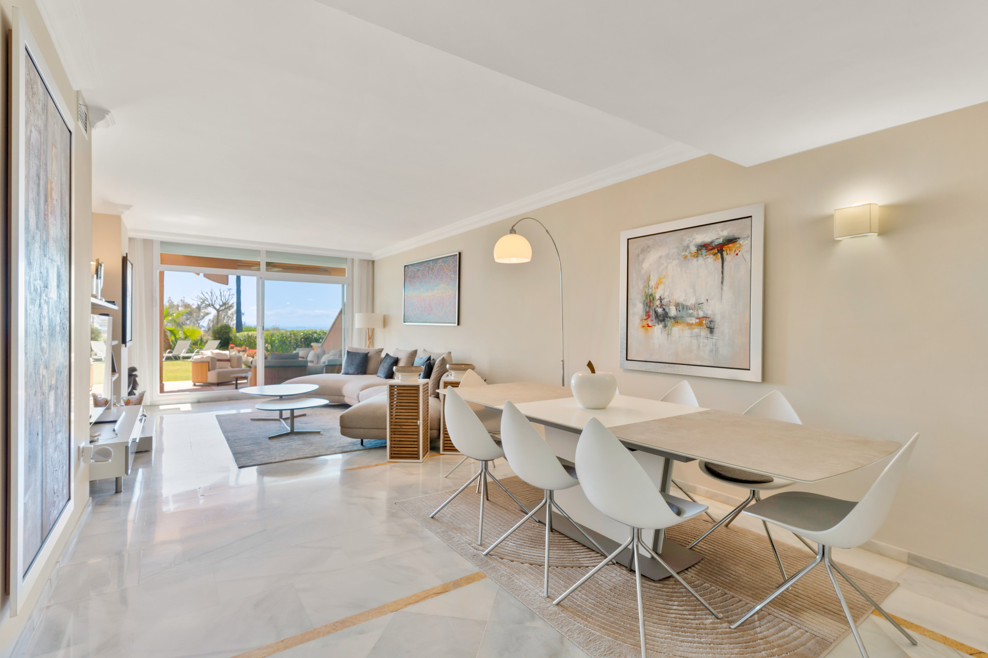 Image 2: Ground Floor Apartment For sale, Nueva Andalucía, €950,000 [361-13171P]
