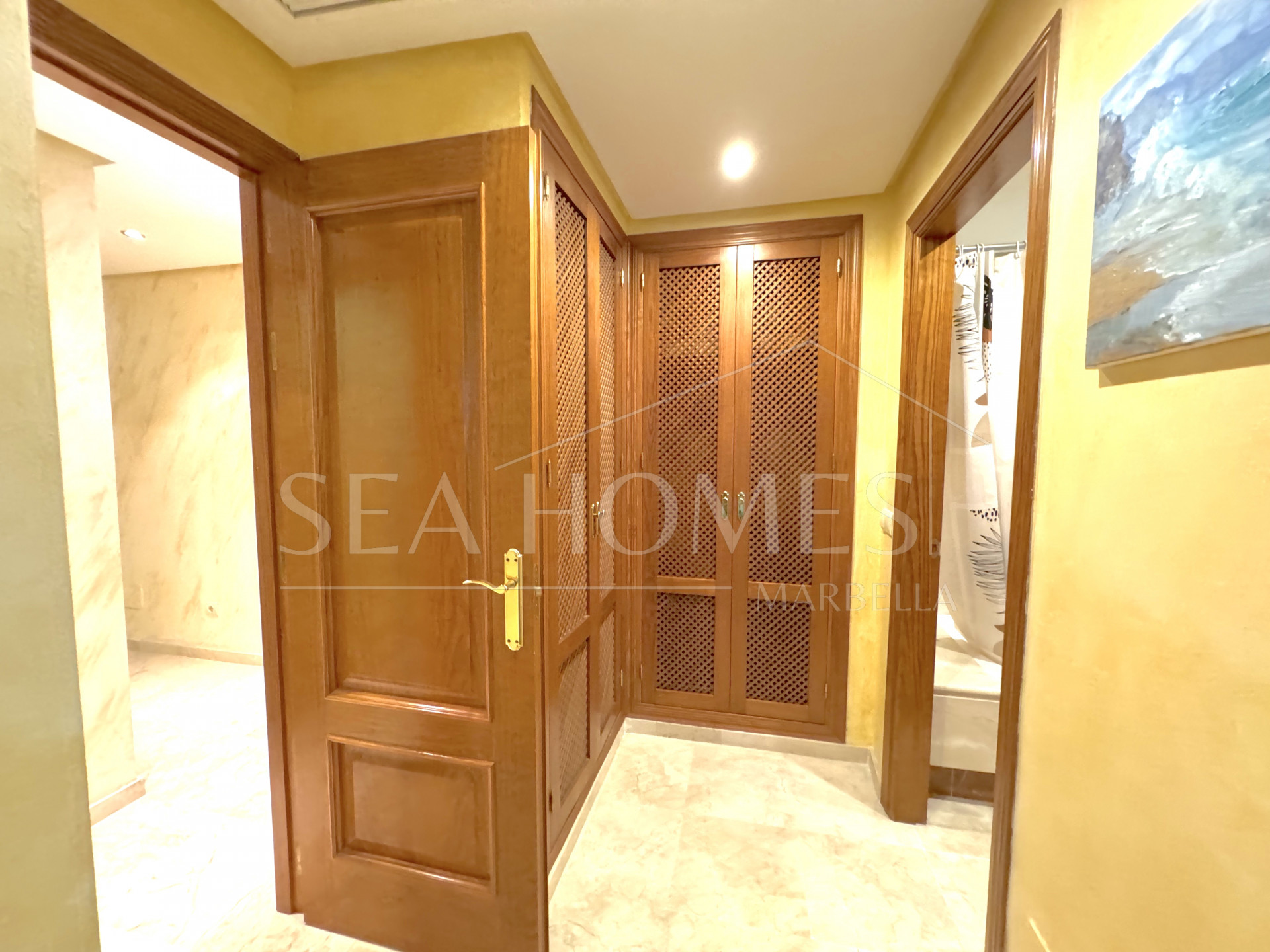 Exclusive Apartment for Sale in Costalita Urbanization, Estepona - New Golden Mile
