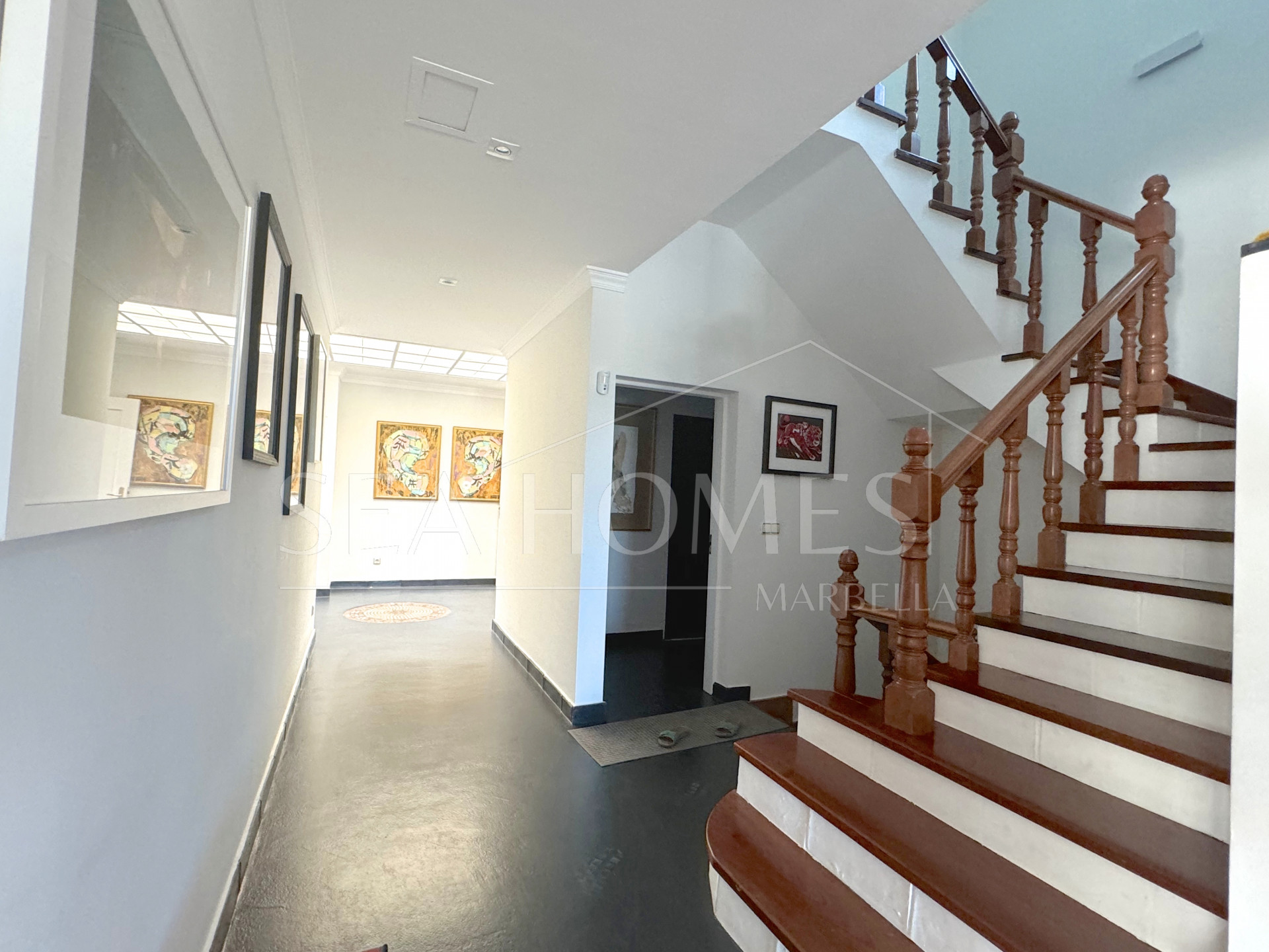 Villa for long term rental in  Los Flamingos Benahavis