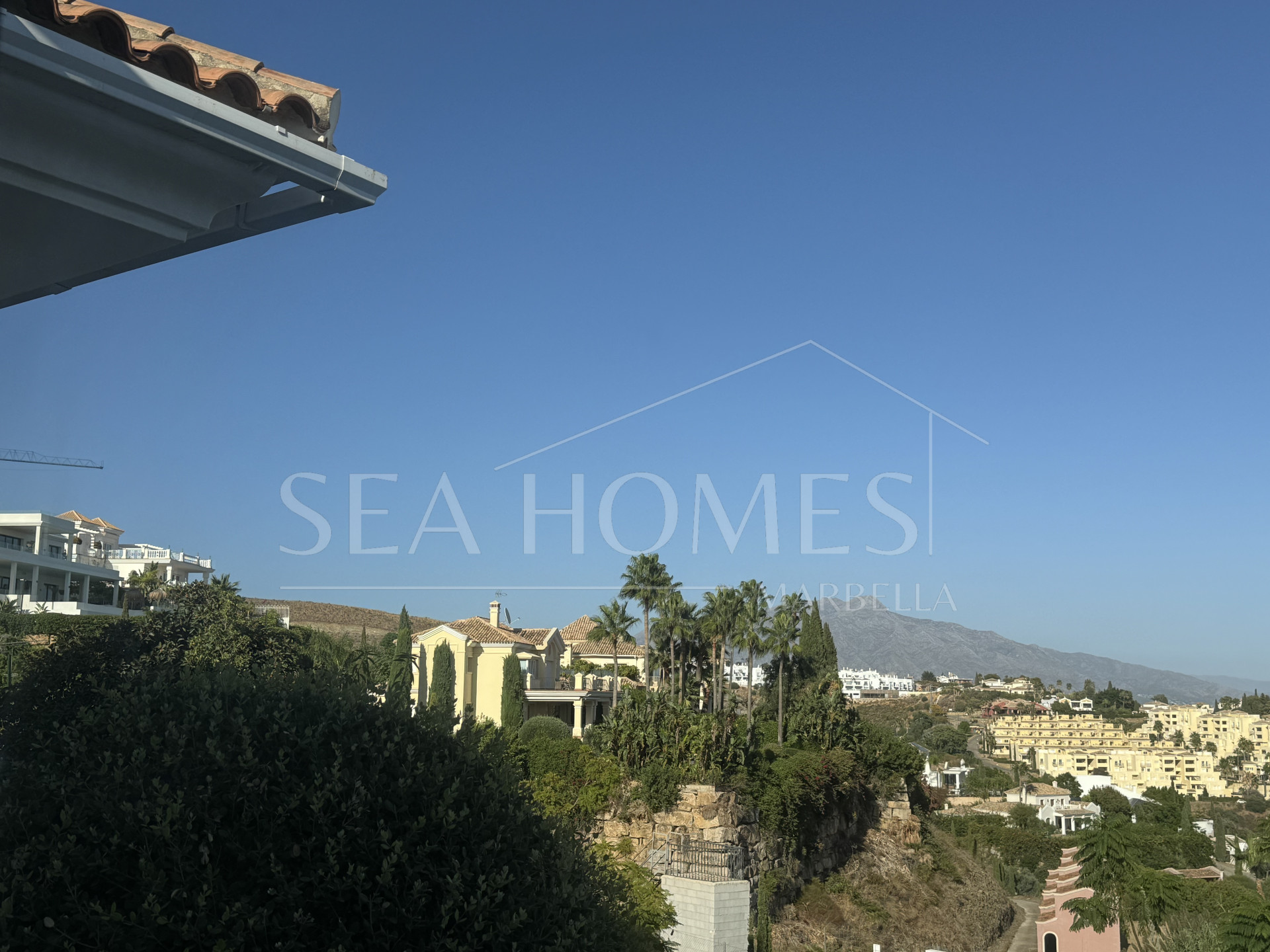 Villa for long term rental in  Los Flamingos Benahavis