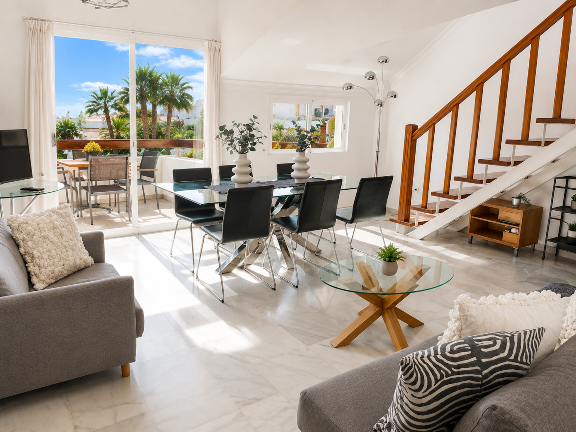 Penthouse duplex for sale in La Carolina Golden Mile Marbella — photo 3