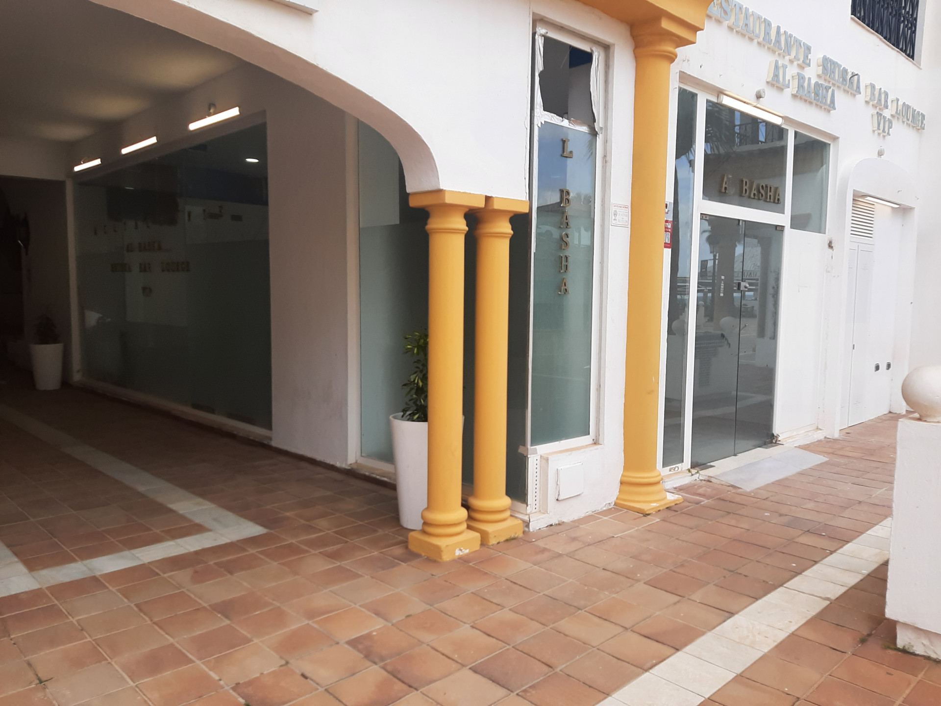 Geschäftsraum zu Mieten en Benabola, Marbella - Puerto Banus