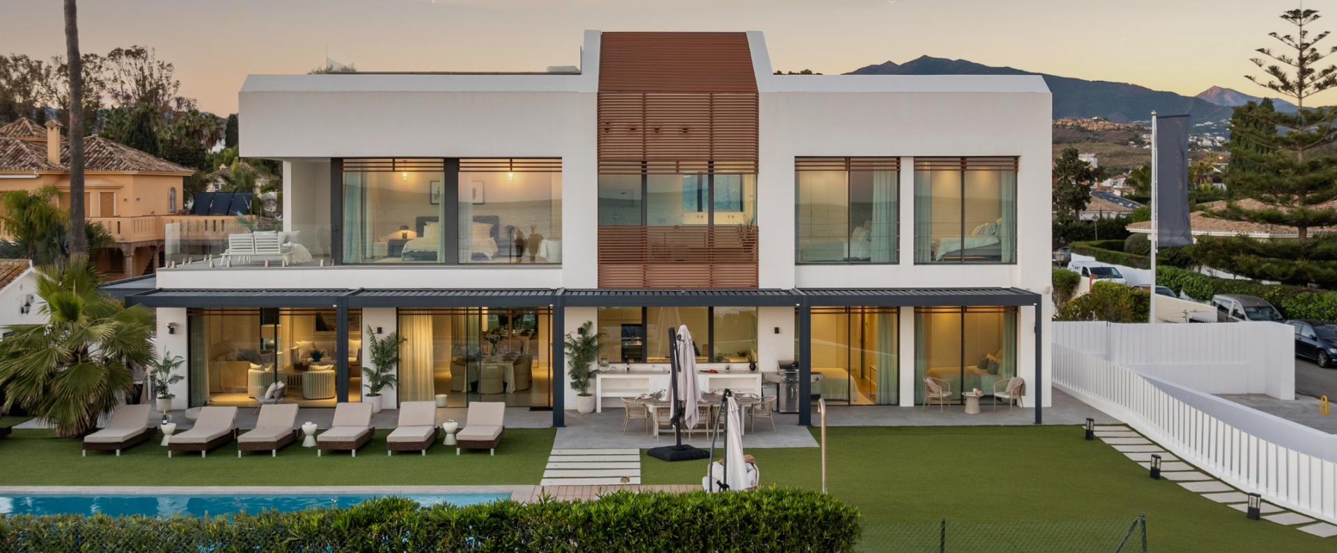Villa zum Verkauf en El Saladillo, Estepona