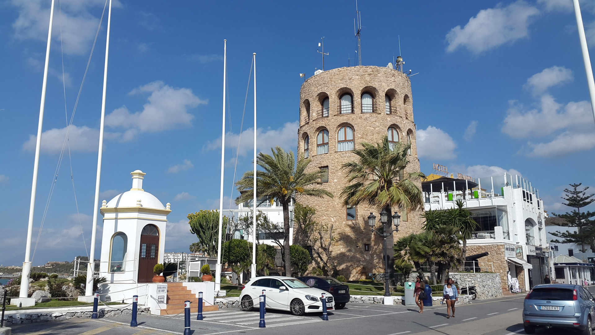 Commercial Premises for sale in  Benabola, Marbella - Puerto Banus