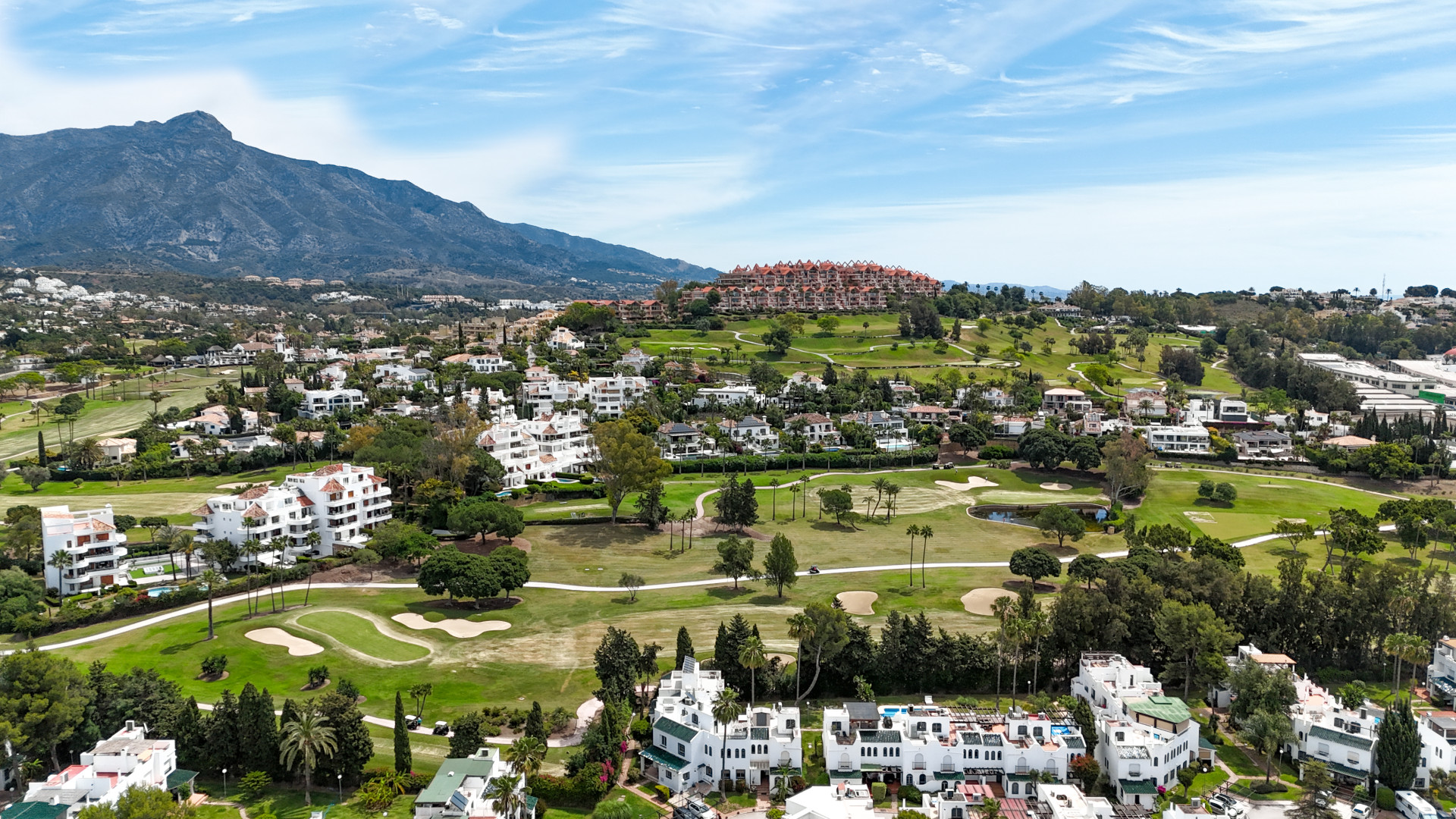Maison de Ville à vendre à  Nueva Andalucia