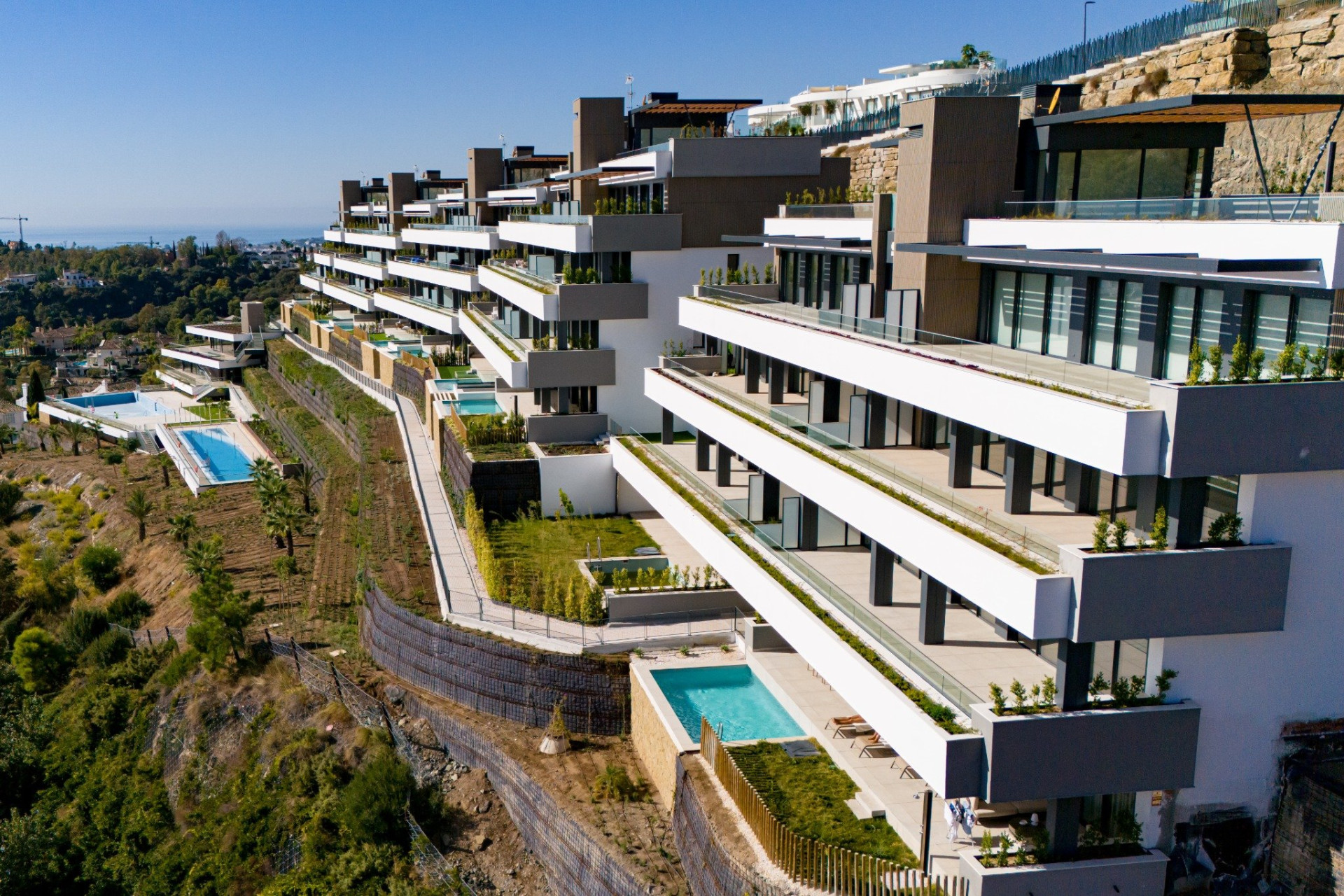 Fantastic complex of 3 and 4 bedroom apartments with panoramic sea views over the Golf Valley — photo 4