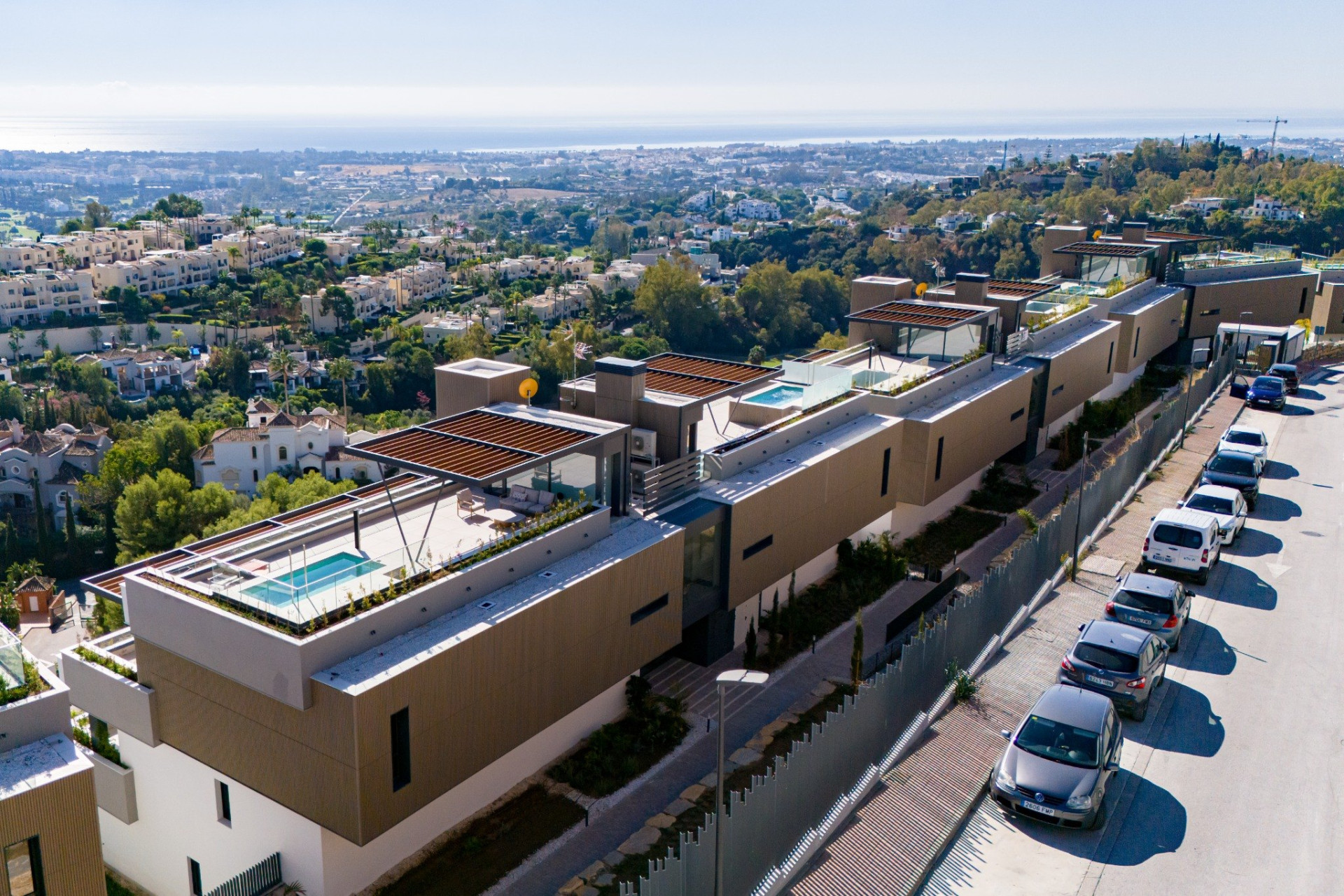 Fantastic complex of 3 and 4 bedroom apartments with panoramic sea views over the Golf Valley — photo 10