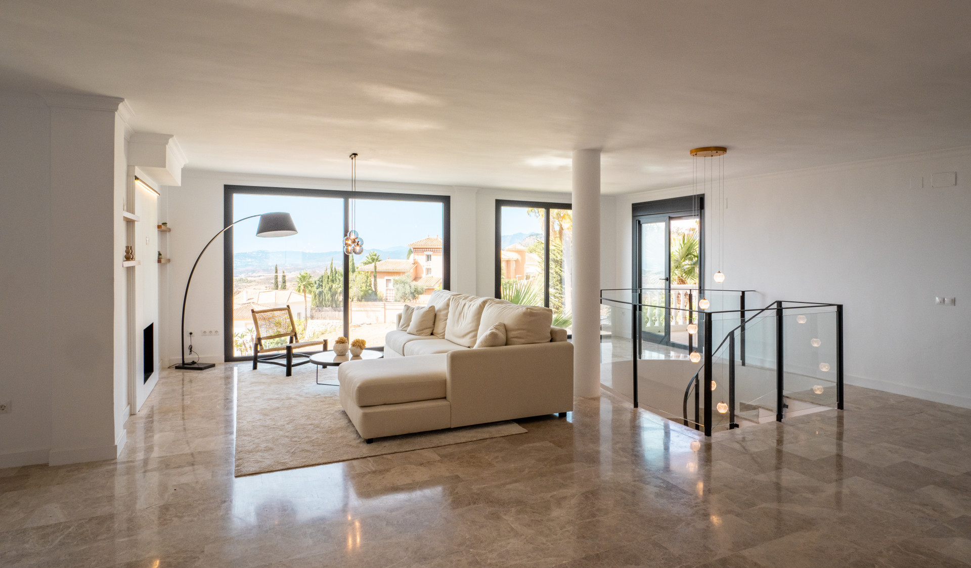 Schöne Villa mit Panoramablick und Meerblick in Buenavista, Mijas.