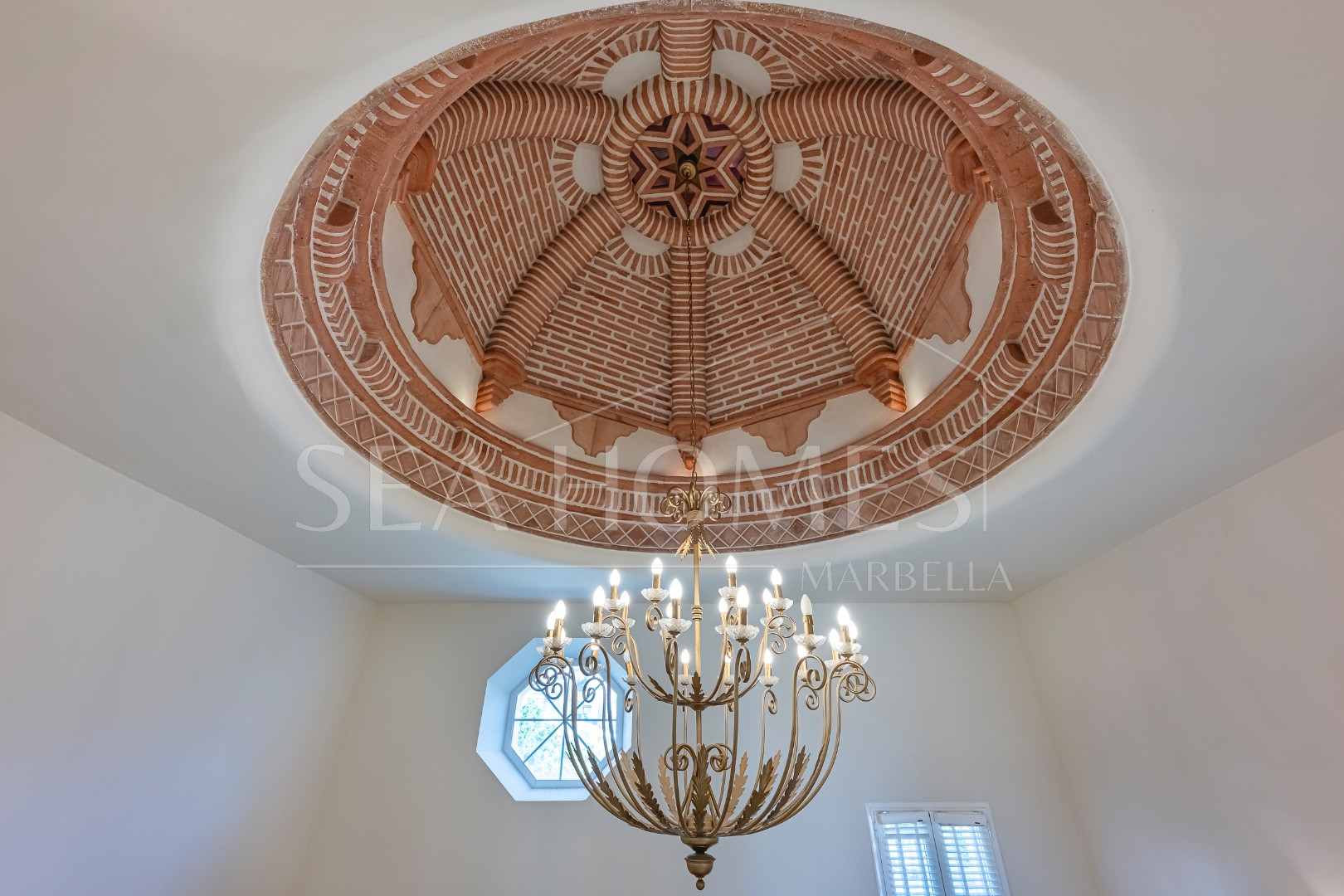 Villa Penati - Andalucian villa with 24h security