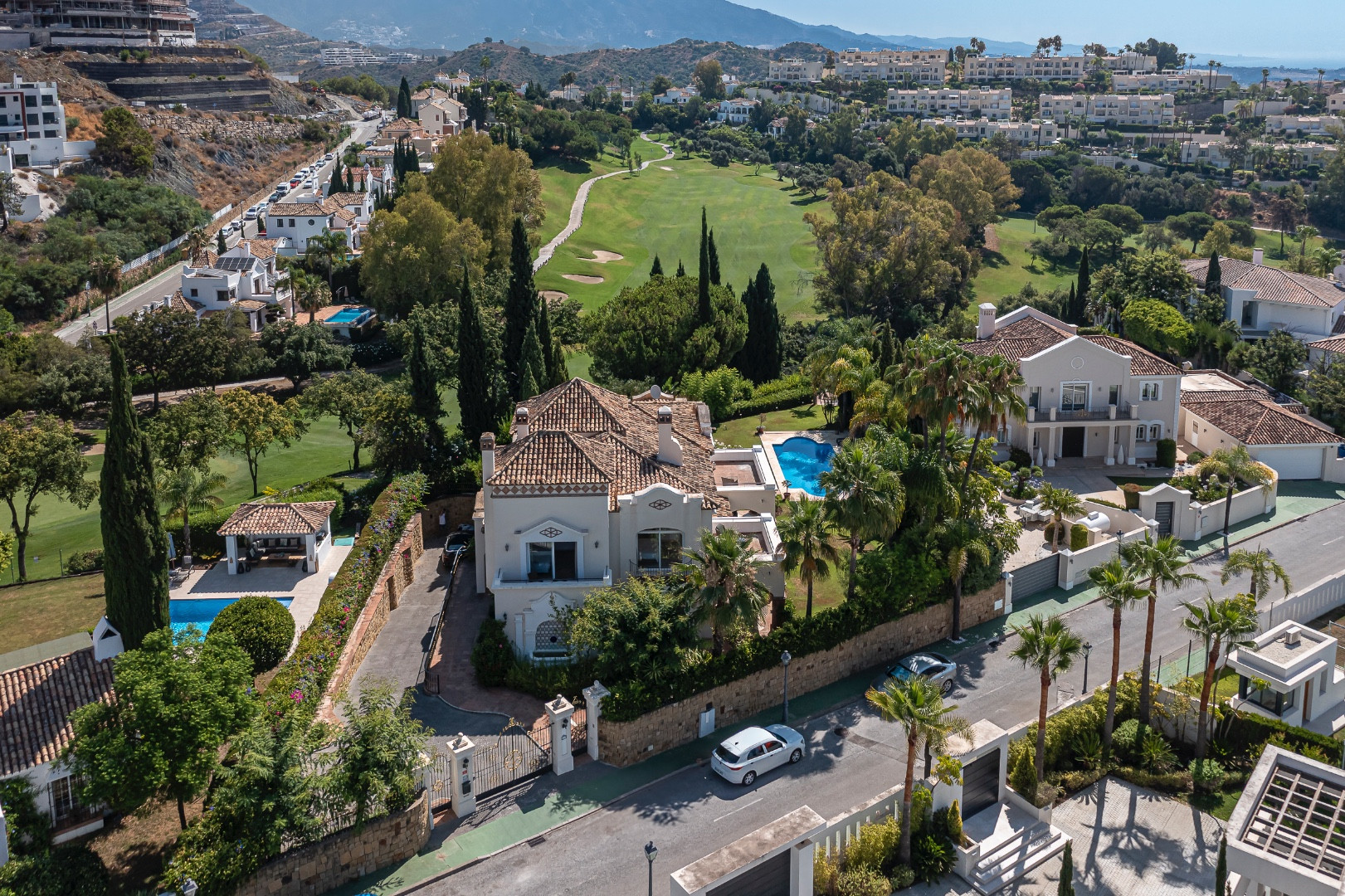 Villa zum Verkauf in Benahavis, Costa del Sol