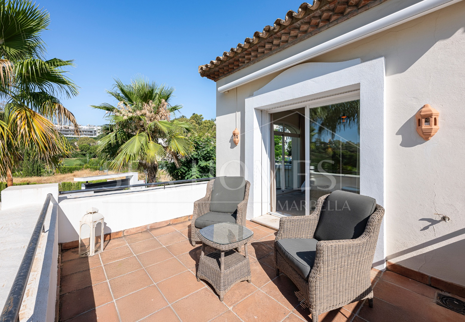 Villa Penati - Andalucian villa with 24h security