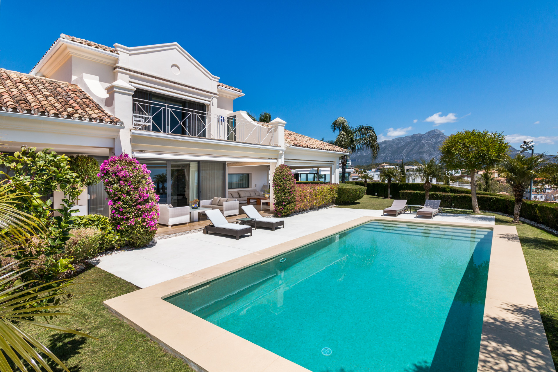 Villa in Benahavis