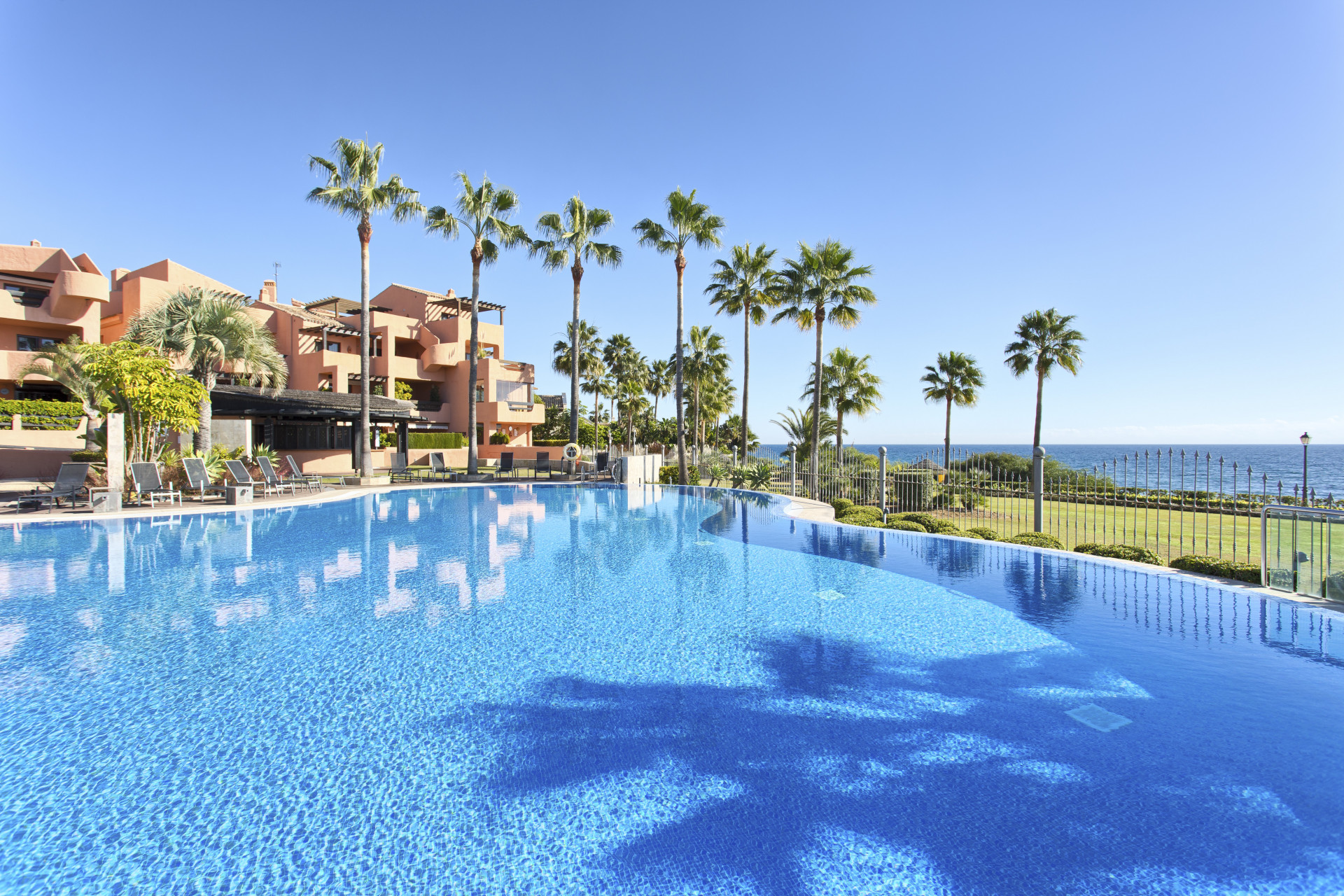 Appartement Op De Begane Grond in Estepona