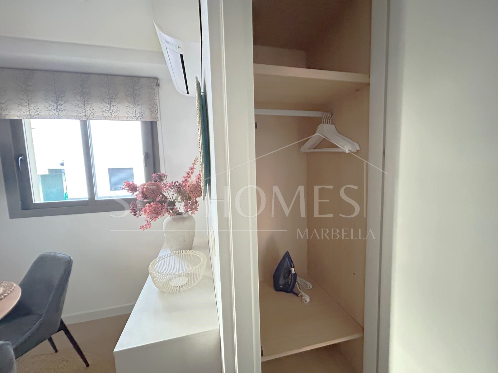 Apartment available second line to the beach in the heart of Estepona