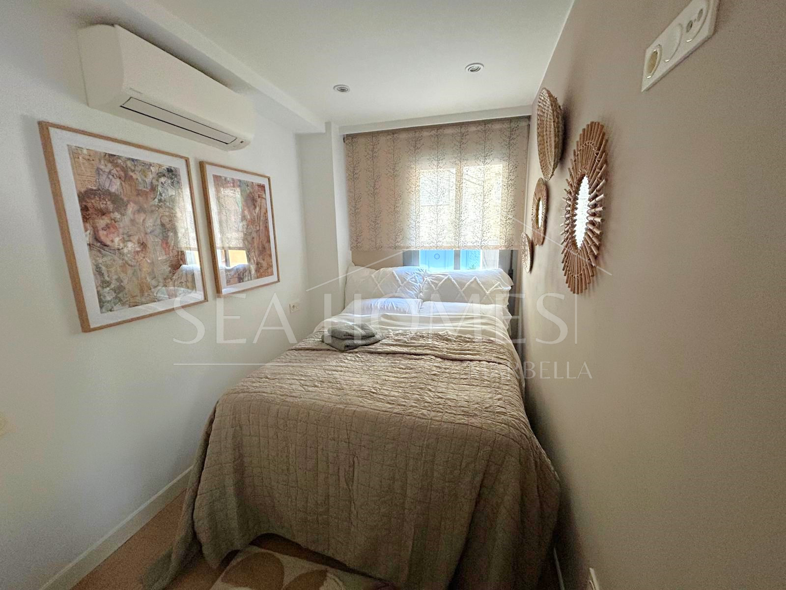 Apartment available second line to the beach in the heart of Estepona