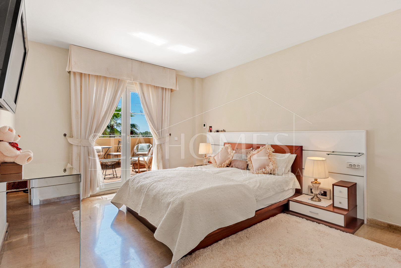 Sea View Apartment, Cumbres del Rodeo, Nueva Andalucía