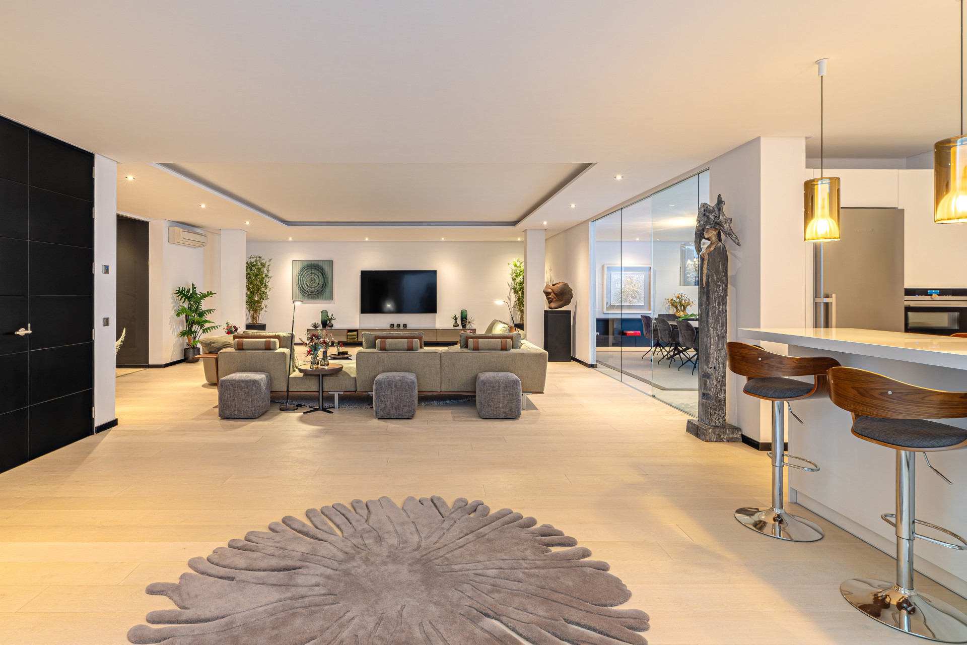 Image 40: Detached Villa For sale, San Pedro de Alcántara, €8,750,000 [HFMs725604]