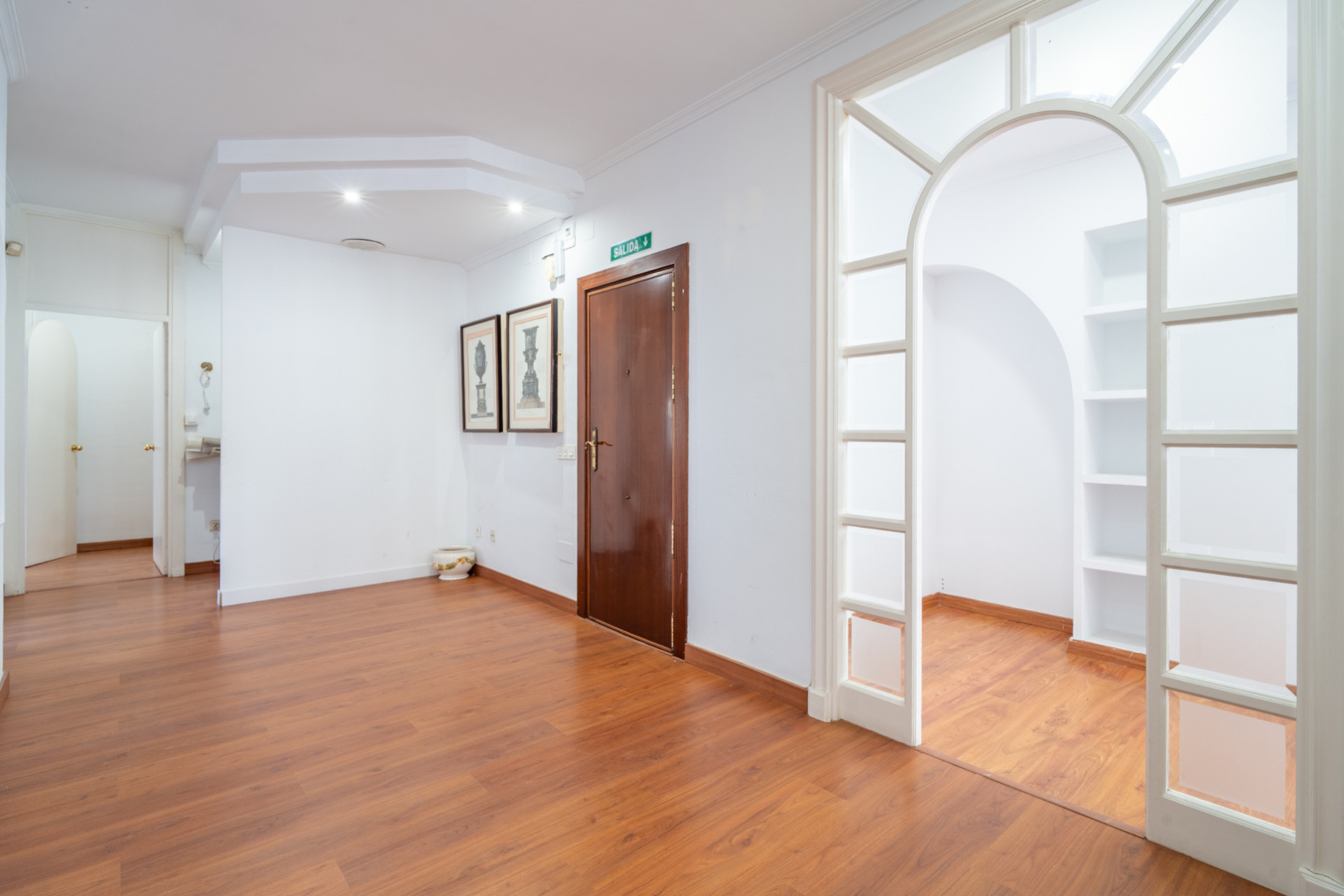 5OfficeLa Malagueta - La Caleta | Henger Real Estate
