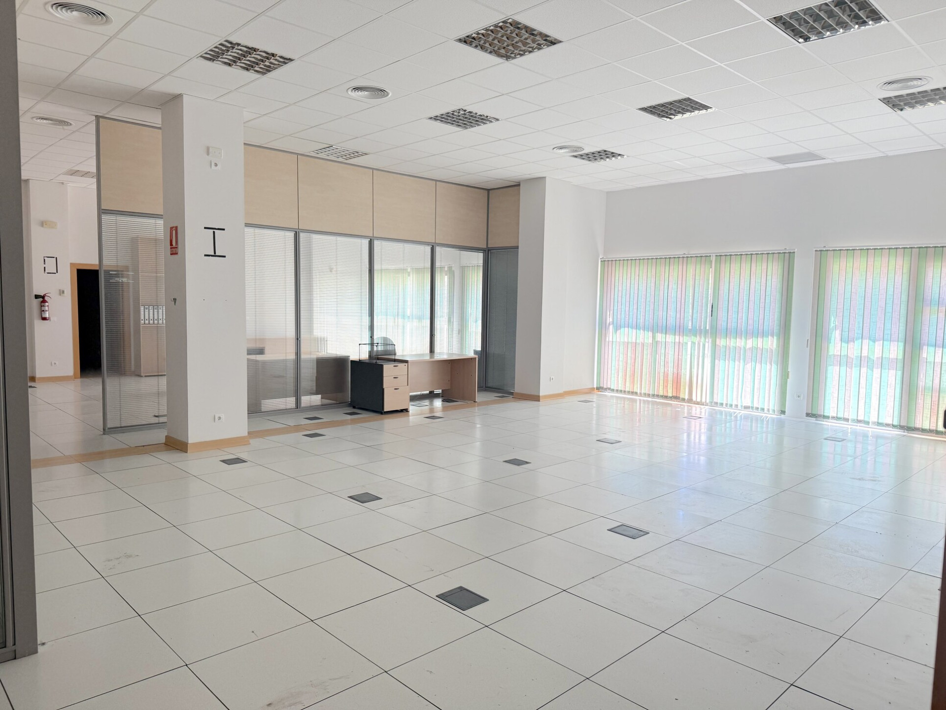 15Commercial PremisesCampanillas | Henger Real Estate