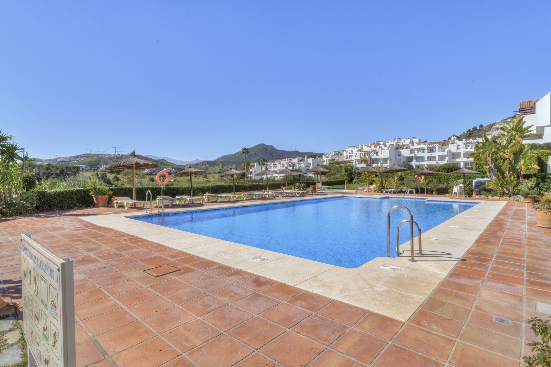 Image 3: Apartment For sale, Benahavís, €459,000 [HFMs728543]