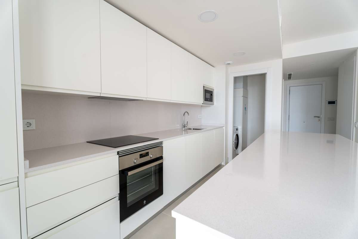 Image 8: Apartment For sale, Benalmadena, €795,000 [HFMn694008]