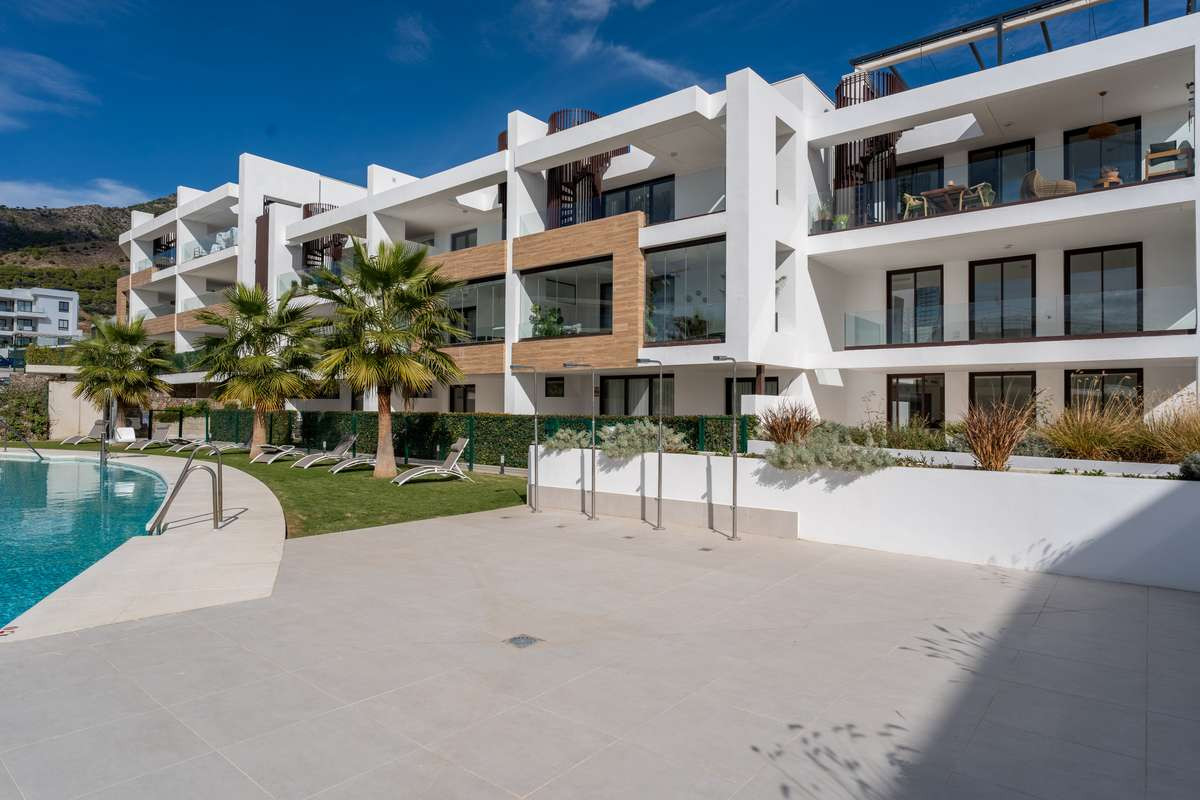 Image 26: Apartment For sale, Benalmadena, €795,000 [HFMn694008]