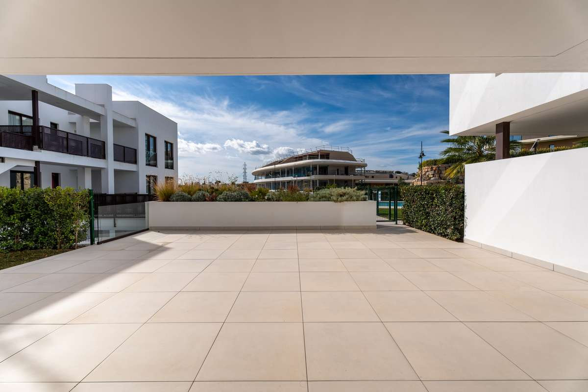 Image 25: Apartment For sale, Benalmadena, €795,000 [HFMn694008]