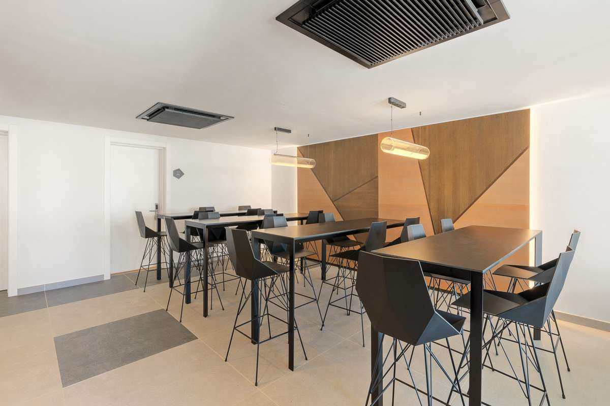 Image 13: Apartment For sale, Benalmadena, €984,000 [HFMn694094]