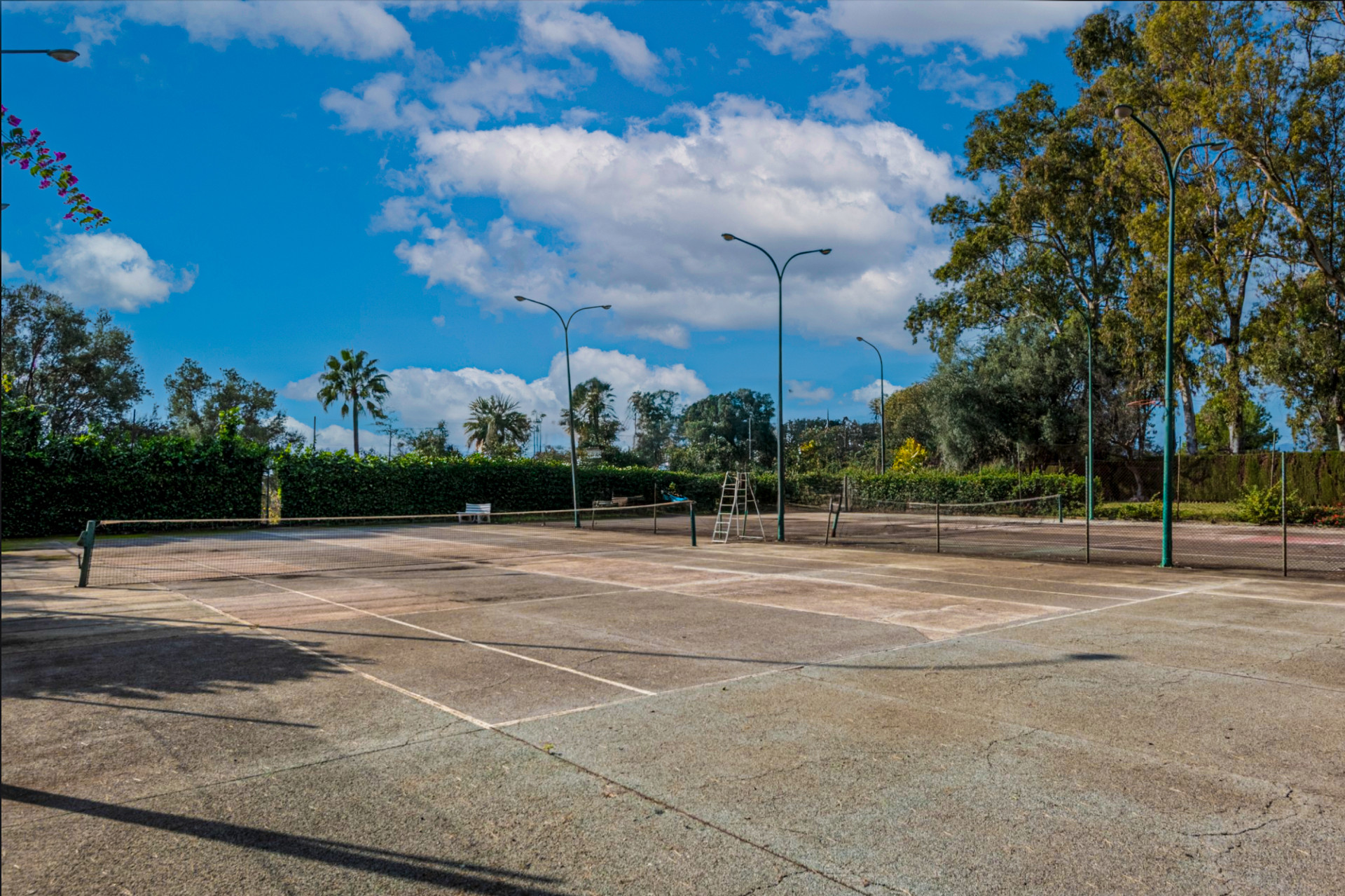 Splendid contemporary penthouse with stunning sea views