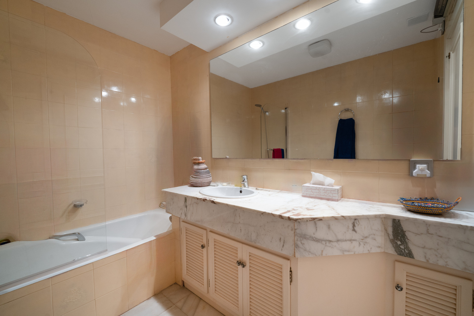 Image {index}: Apartment For sale, San Pedro de Alcántara, €1,995,000 [1008-00002P]