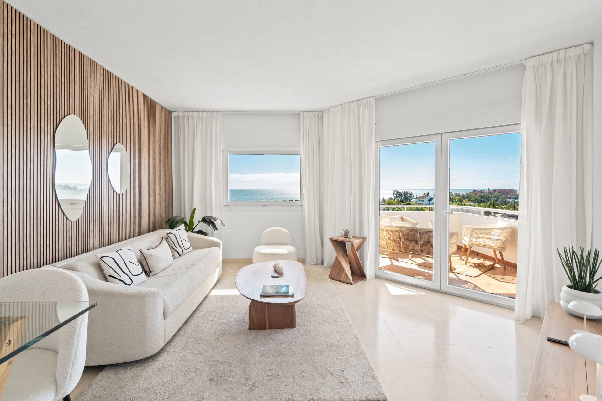Furnished 1-bedroom apartment with 21 m² terrace and tourist licence, 1 km from the beach | Las Lomas, Estepona — photo 10