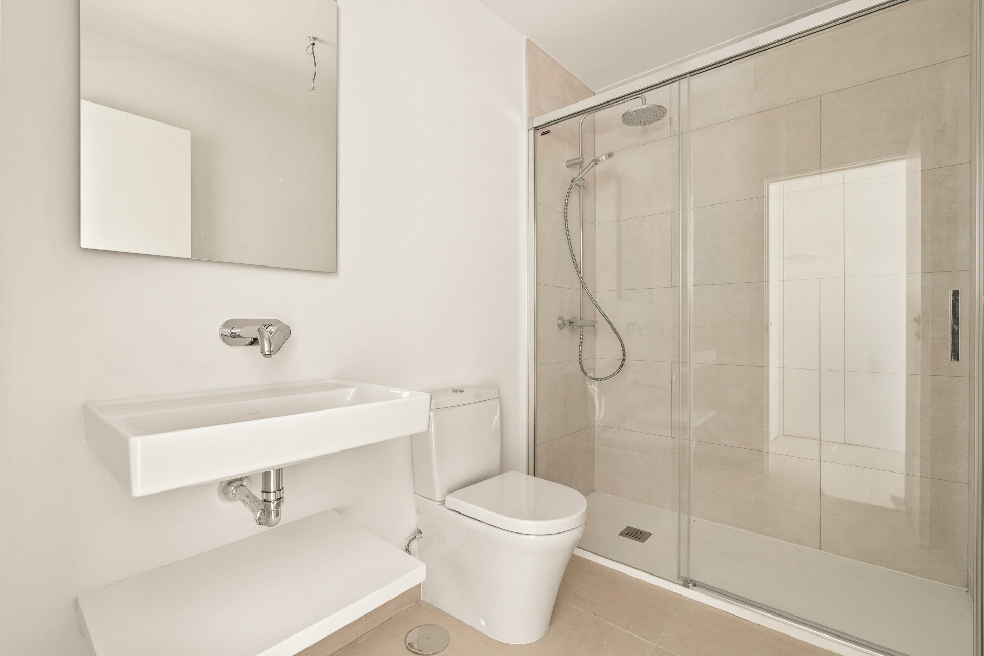 Modern 2-Bedroom Apartment in Symphony Suites – Cancelada, Estepona — photo 10