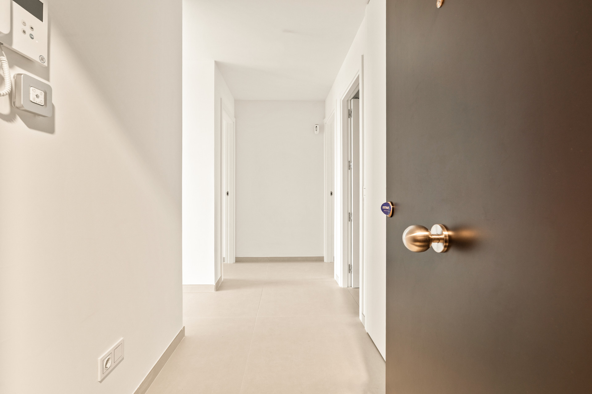 Modern 2-Bedroom Apartment in Symphony Suites – Cancelada, Estepona — photo 3