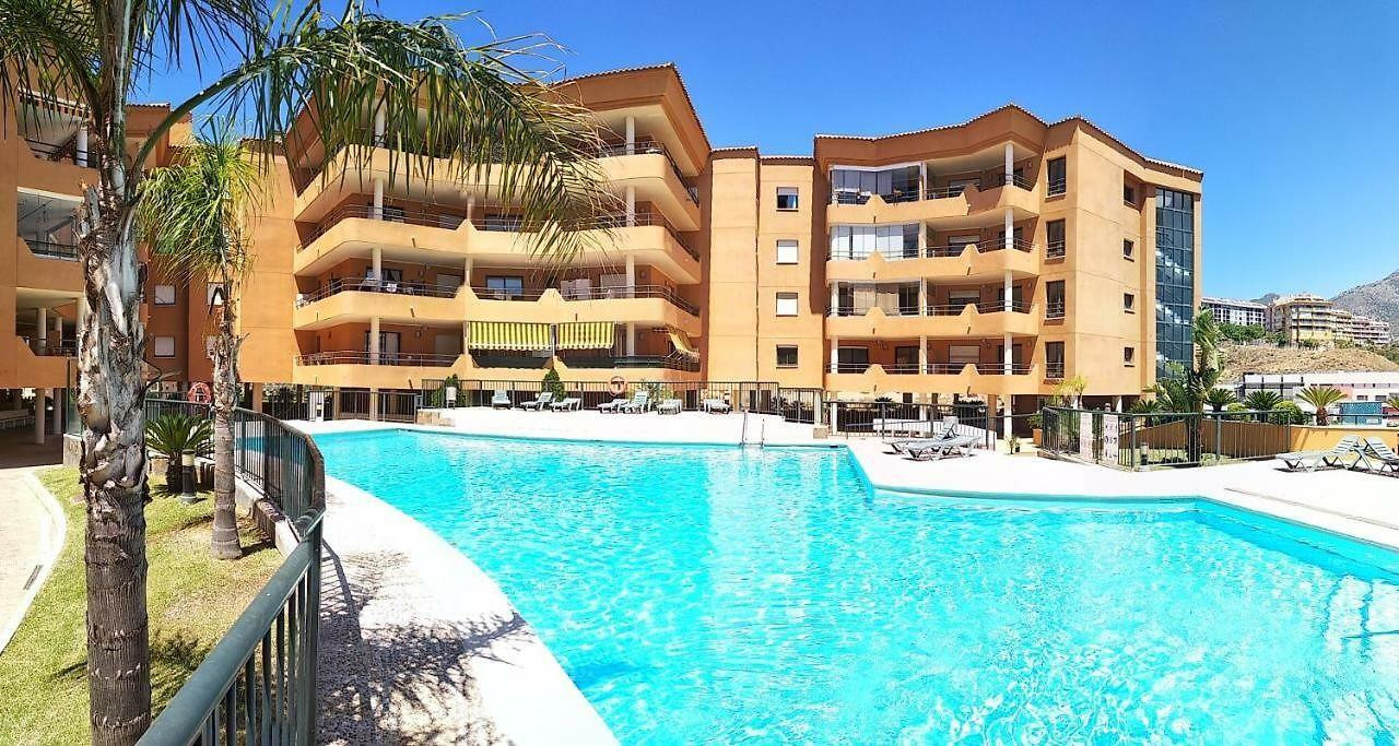 Apartment in Fuengirola – cover image