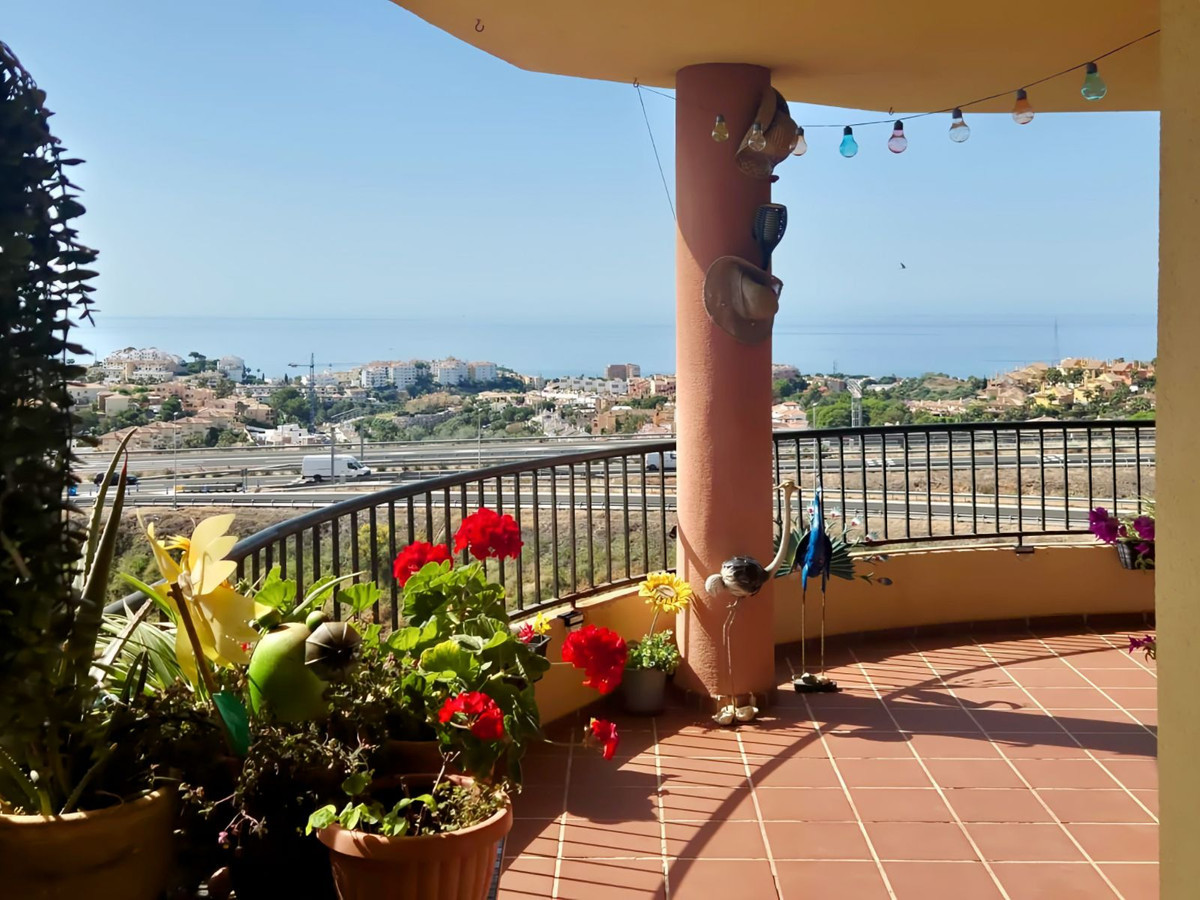 Apartment in Mijas Costa – cover image