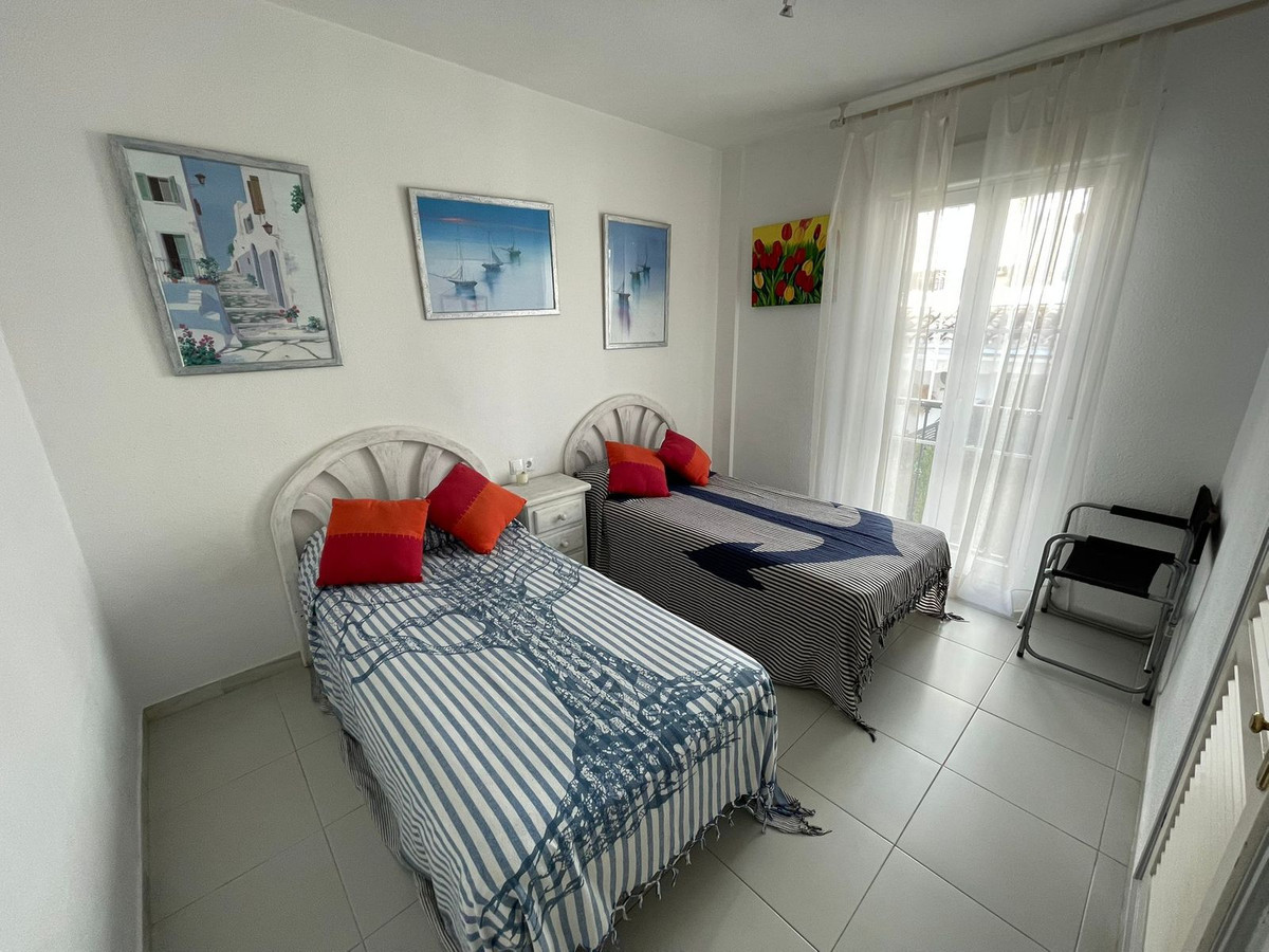 Apartment in Marbella Golden Mile – cover image