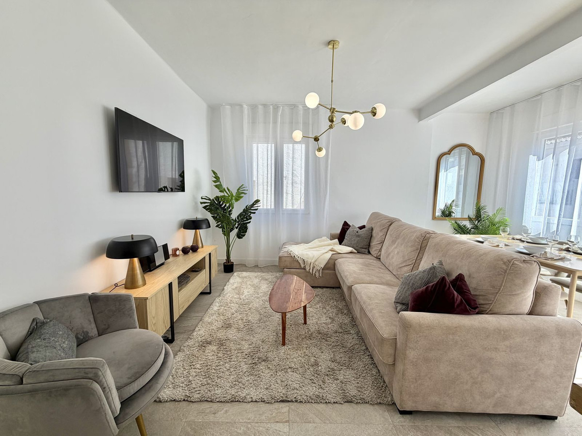 Apartment in Fuengirola – cover image